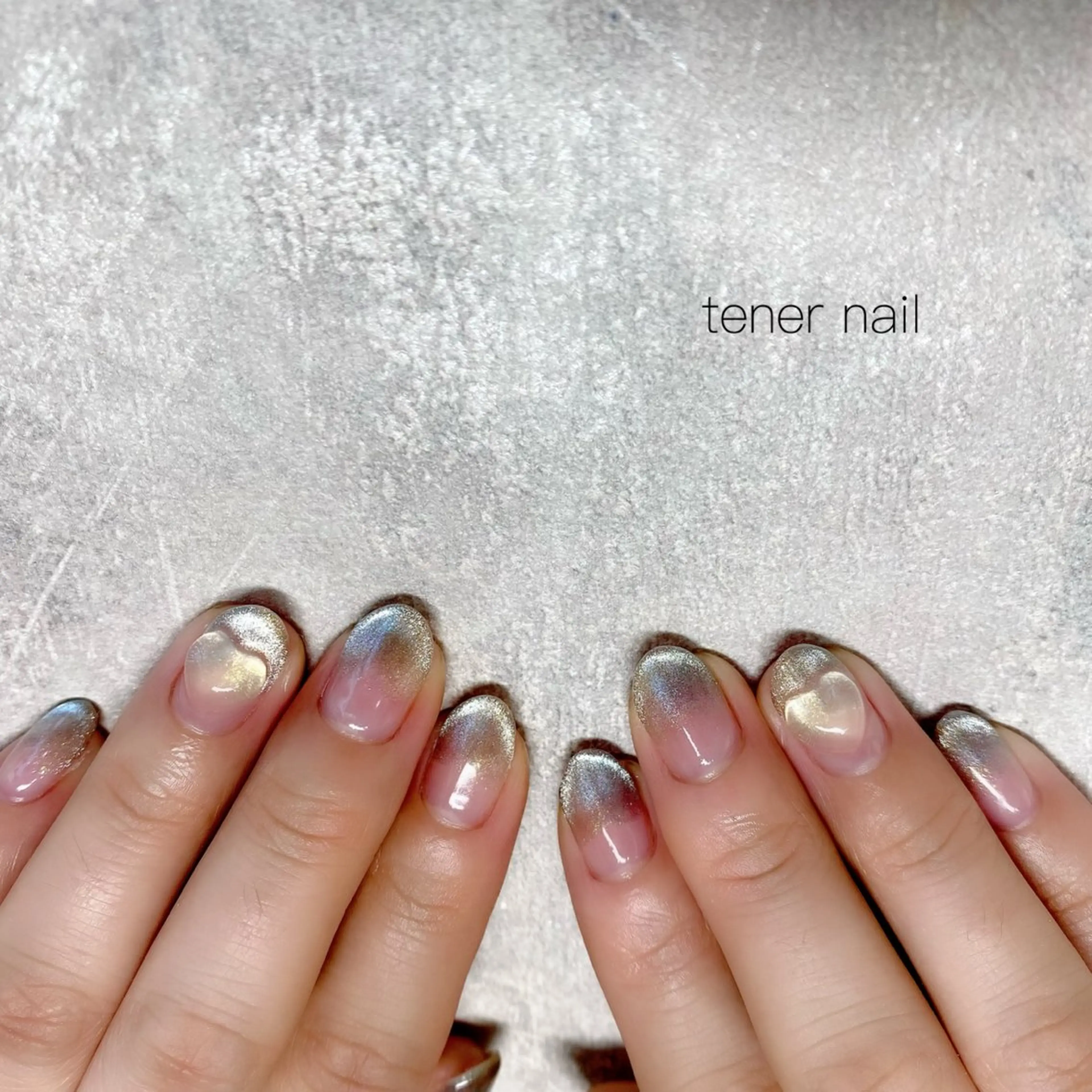 ネイル グラデーション ハート マグネットネイル ぷっくりネイル ハンドネイル テネルネイル tener nailのネイルデザイン