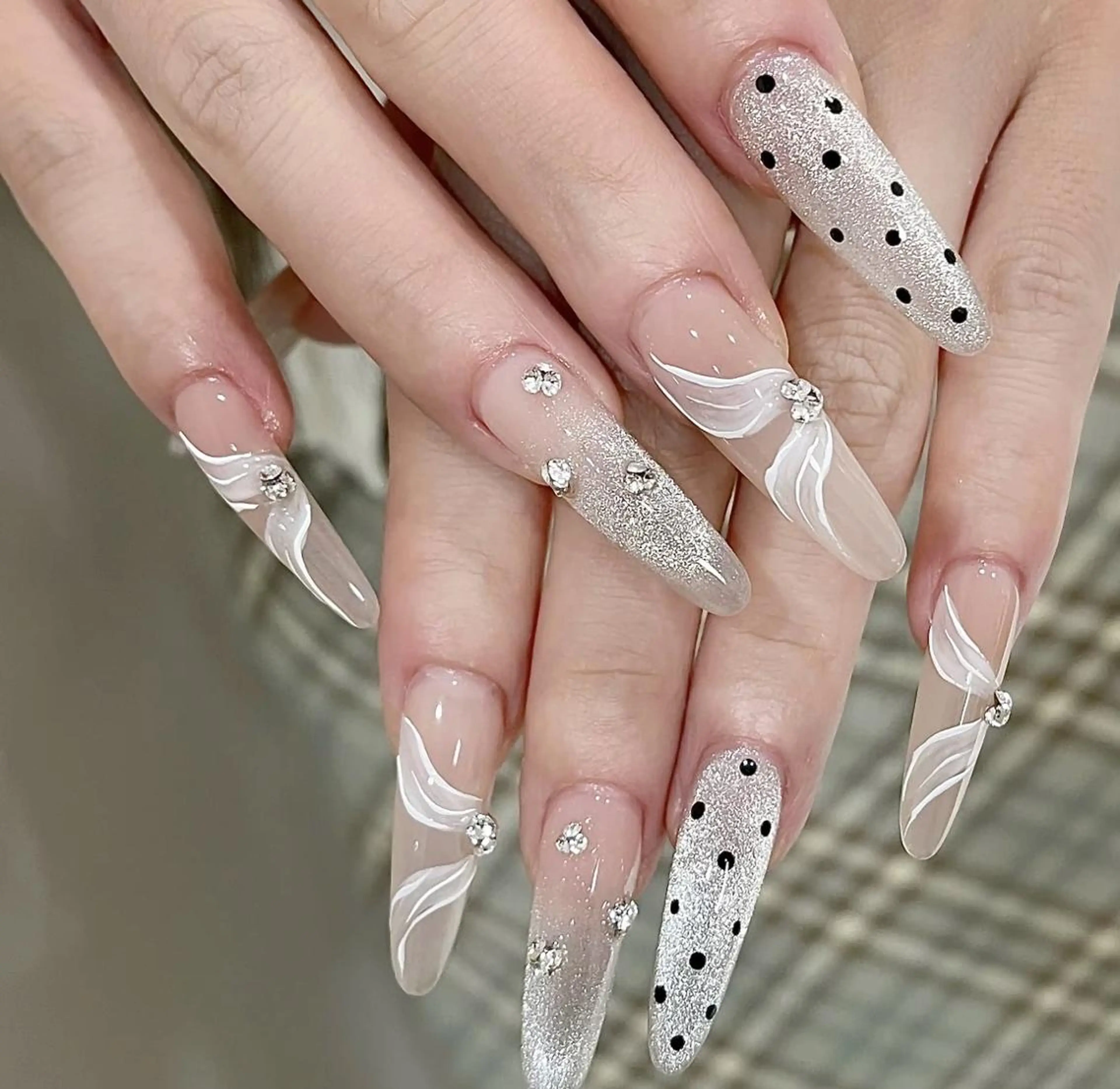 【オフ無料】やり放題／パーツつけ放題の写真