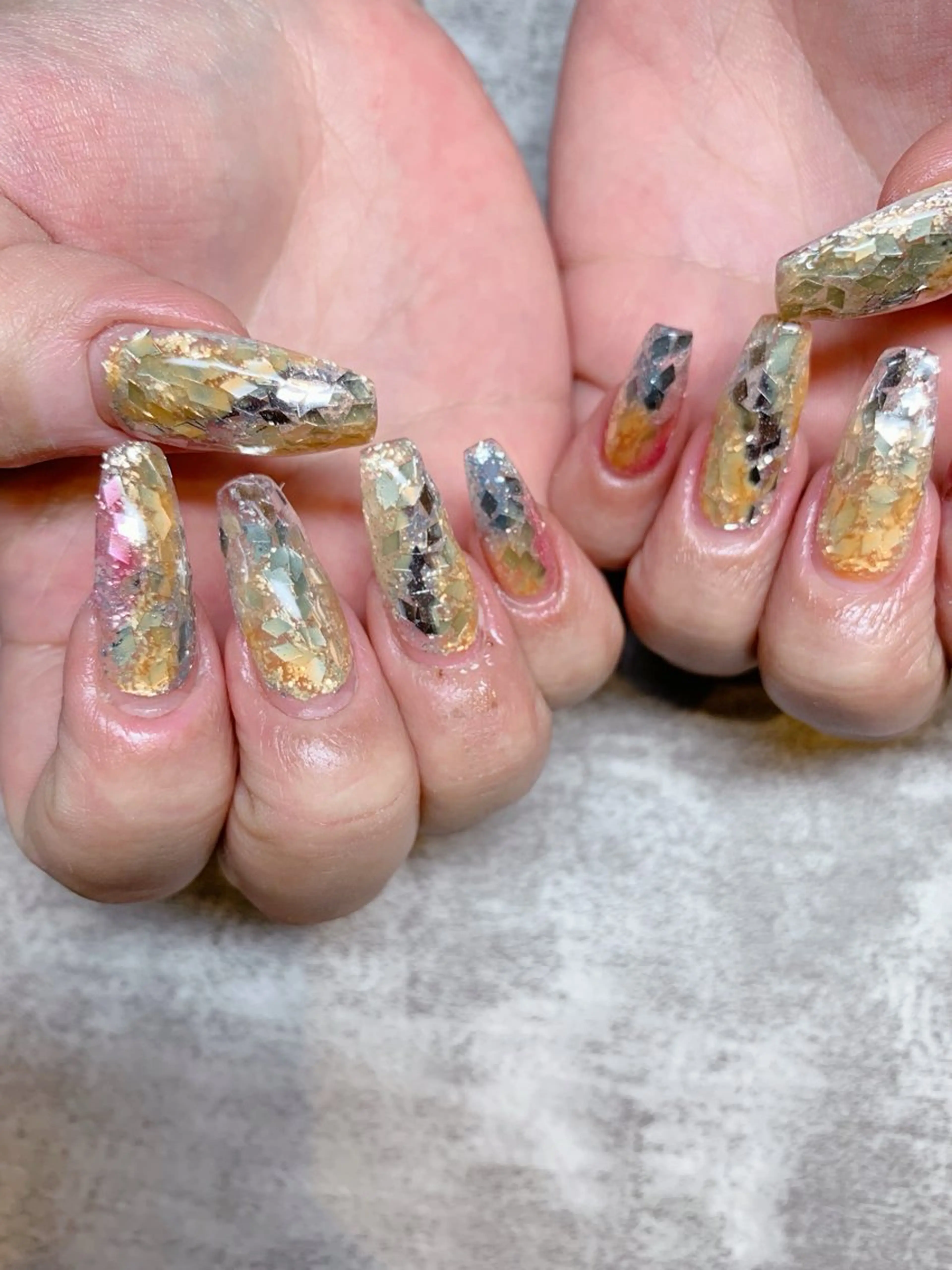 ネイル アートネイル ジェルネイル グラデーション キラキラネイル ラメ(グリッター) ハンドネイル claire. nailのネイルデザイン