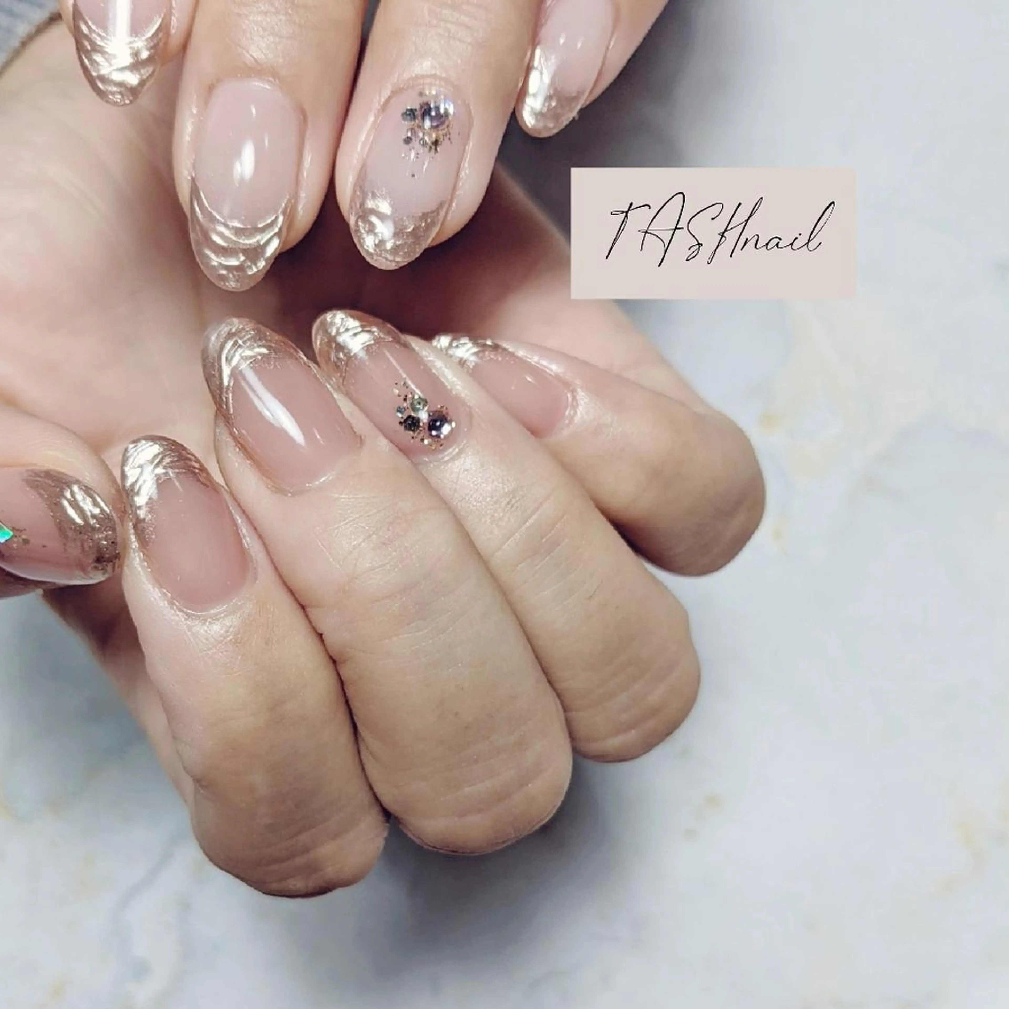 ネイル TASH nailのネイルデザイン