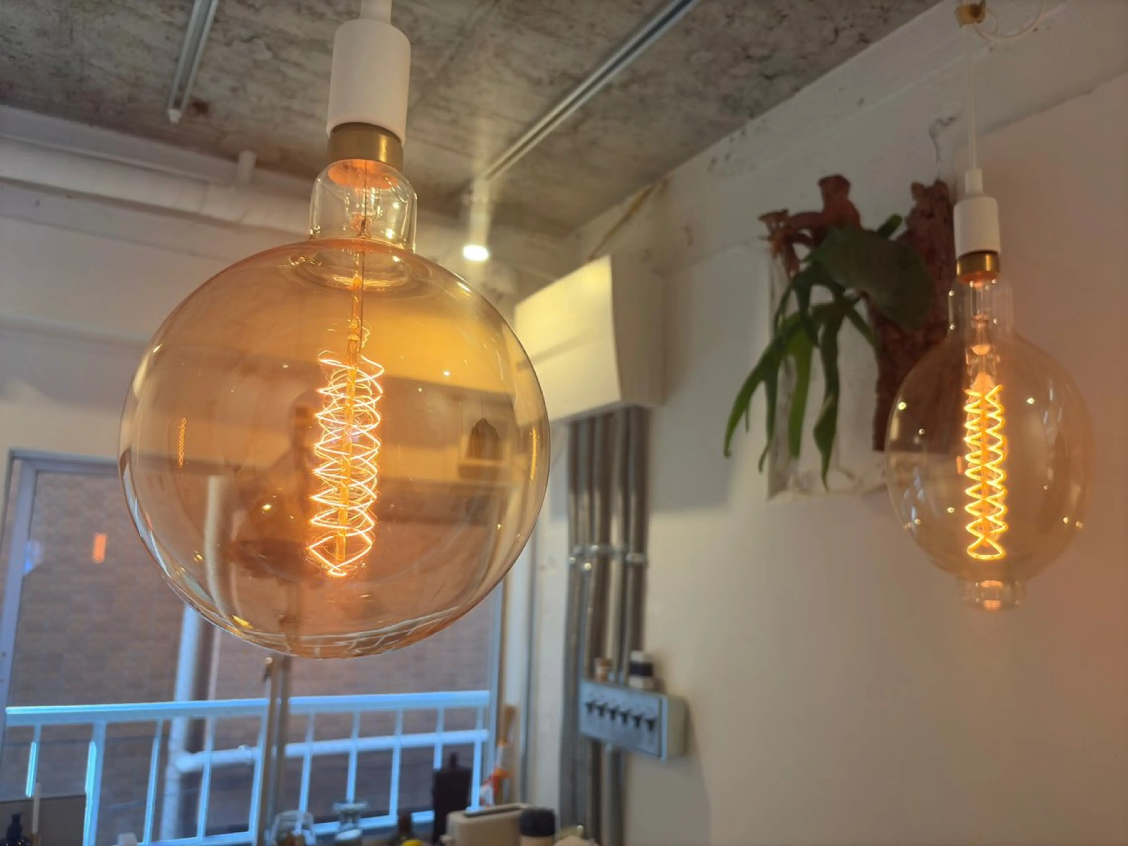 中目黒ブリーチカラー ボブ橋本青輝のヘアスタイル