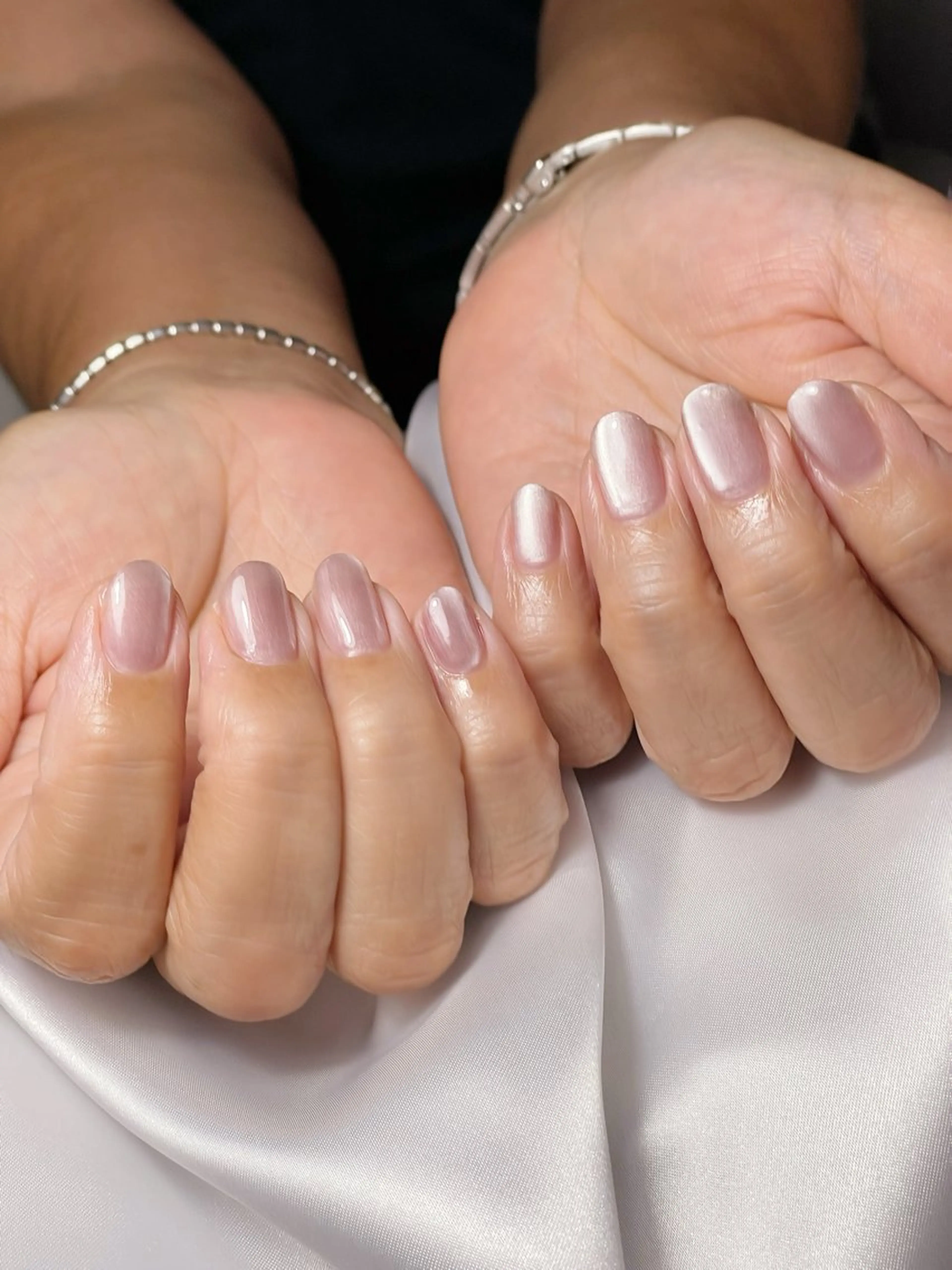 ネイル ジェルネイル マグネットネイル ハンドネイル Chong Sarangのネイルデザイン