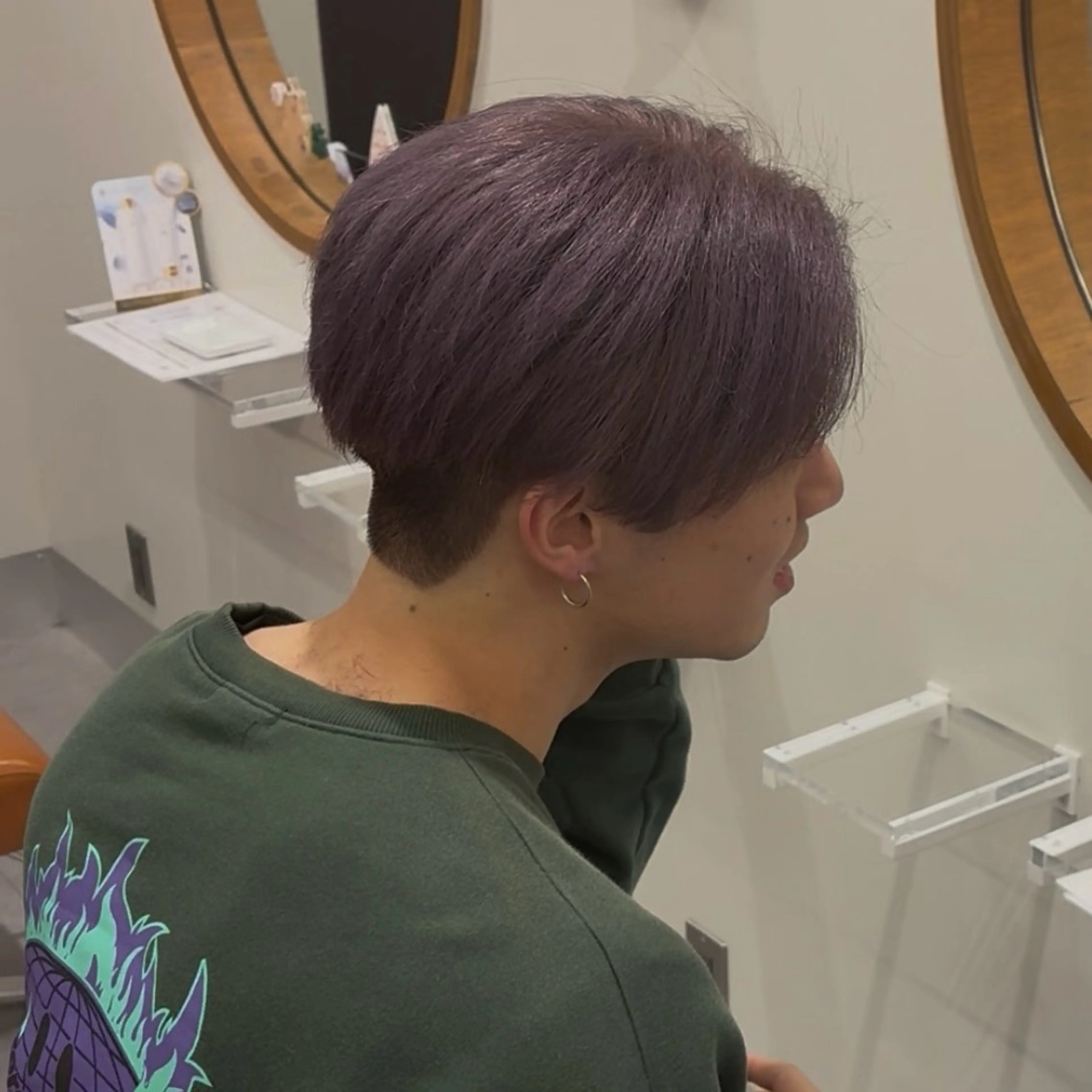 カラー ブリーチ グレージュ ラベンダーカラー ラベンダーグレージュ ラベンダーグレー カット ヘアカラー トリートメント 加藤 麻夢のヘアスタイル