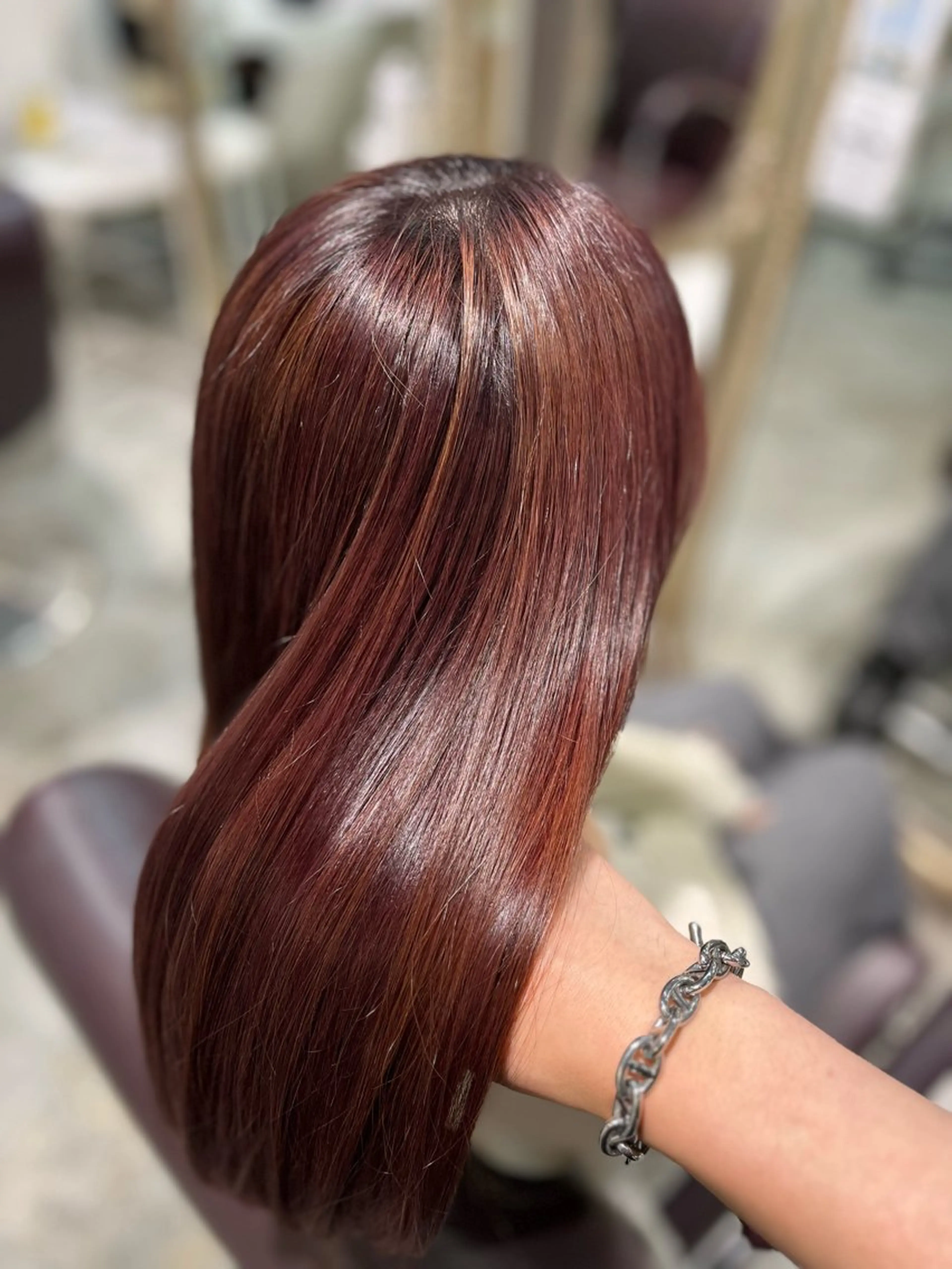 ロング カラー ヘアカラー トリートメント フェザーパーマ🌙 毛流れ yuzukiのヘアスタイル