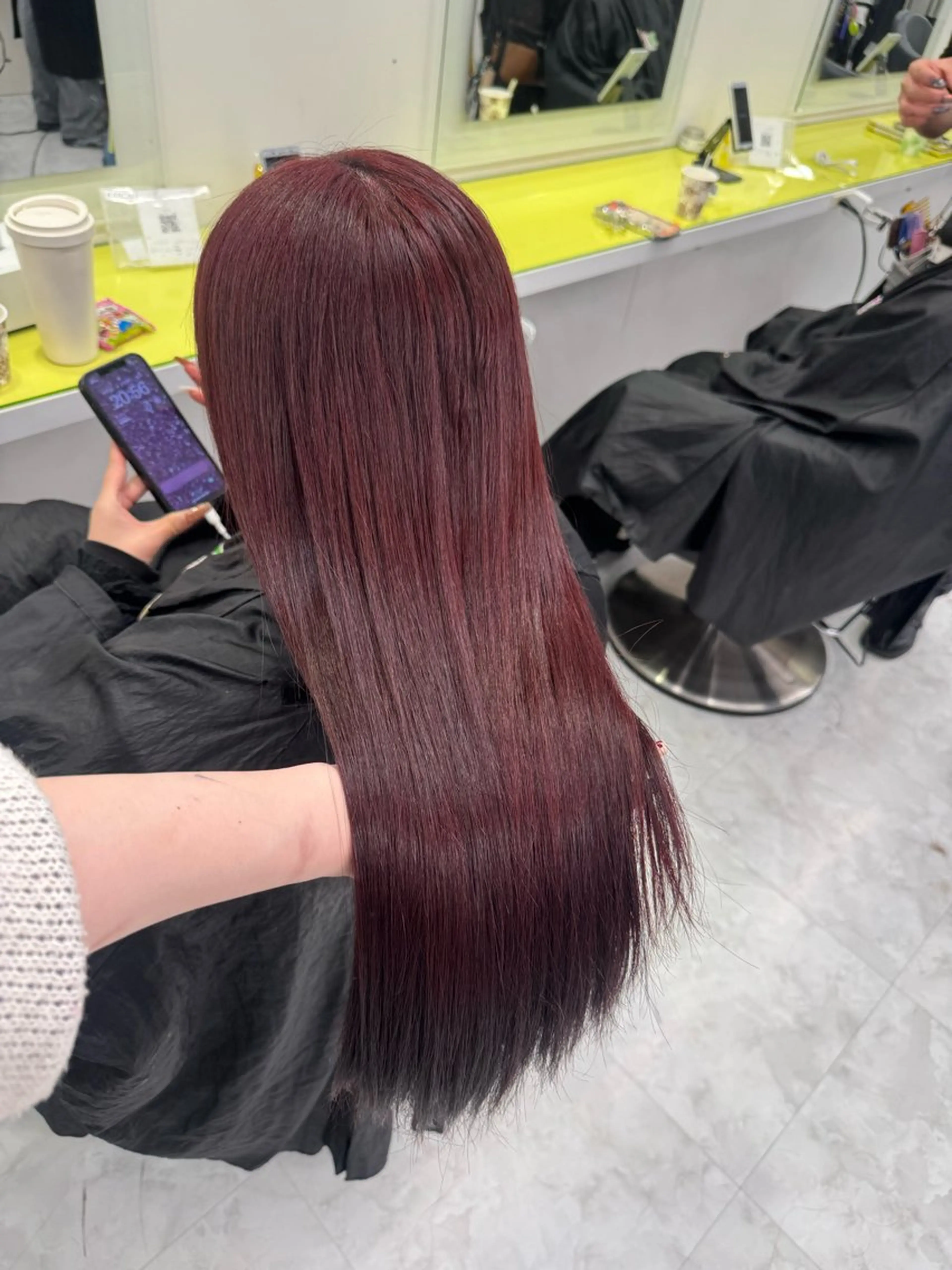 ロング カラー ヘアカラー ダメージレスハイ トーン💖kanonのヘアスタイル