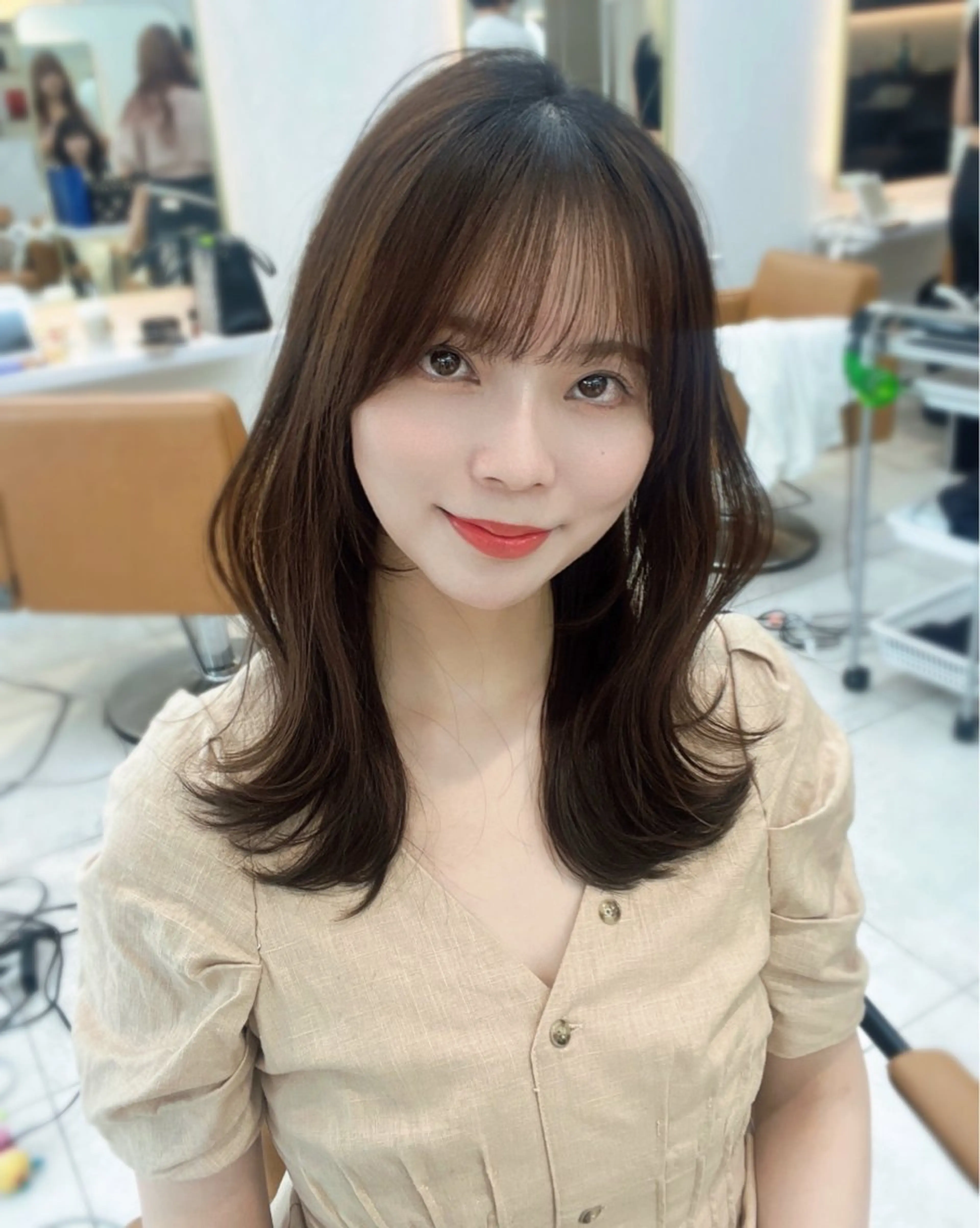 ミディアム 中顔面短縮 顔まわり新田大翔のヘアスタイル