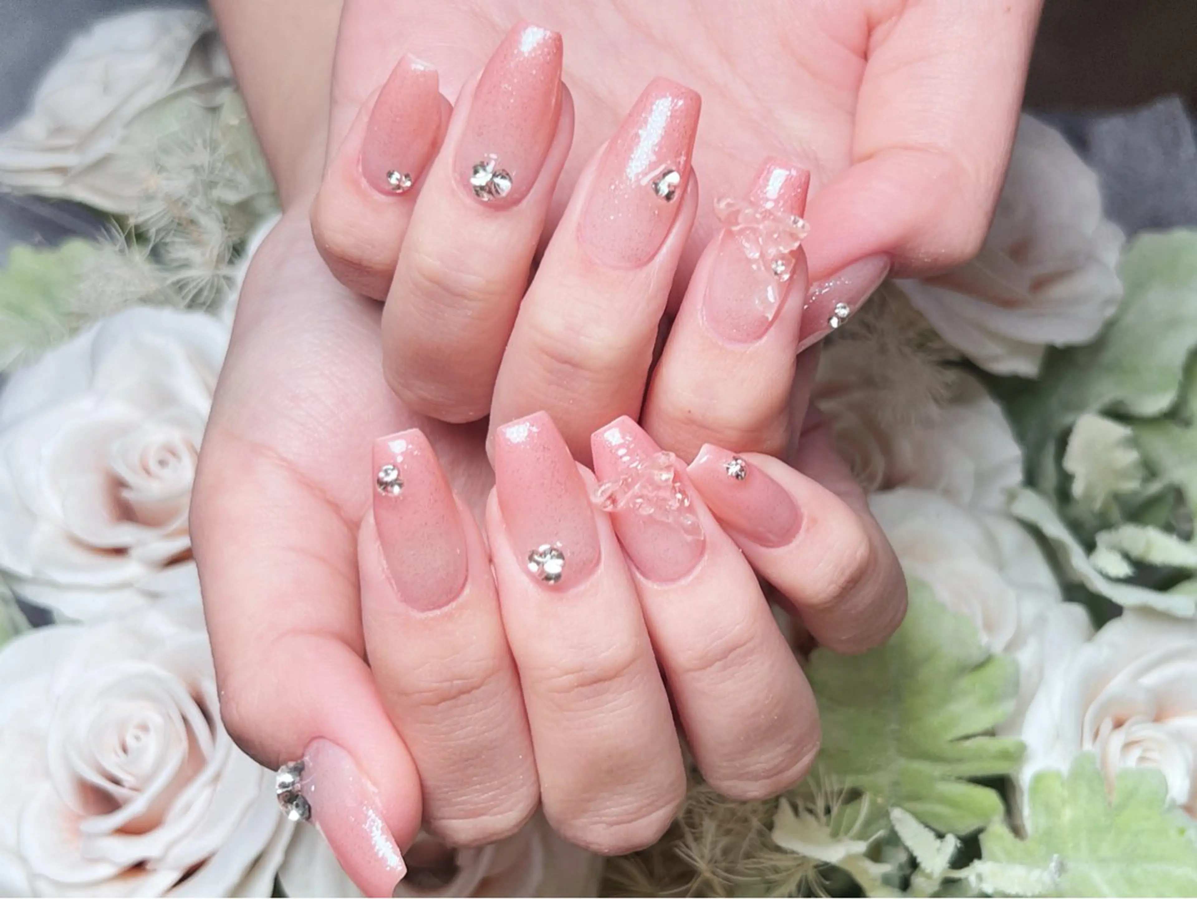 ネイル 成人式 ロングネイル マグネットネイル 持ち込み ワンカラーネイル ハンドネイル Painty nailのネイルデザイン