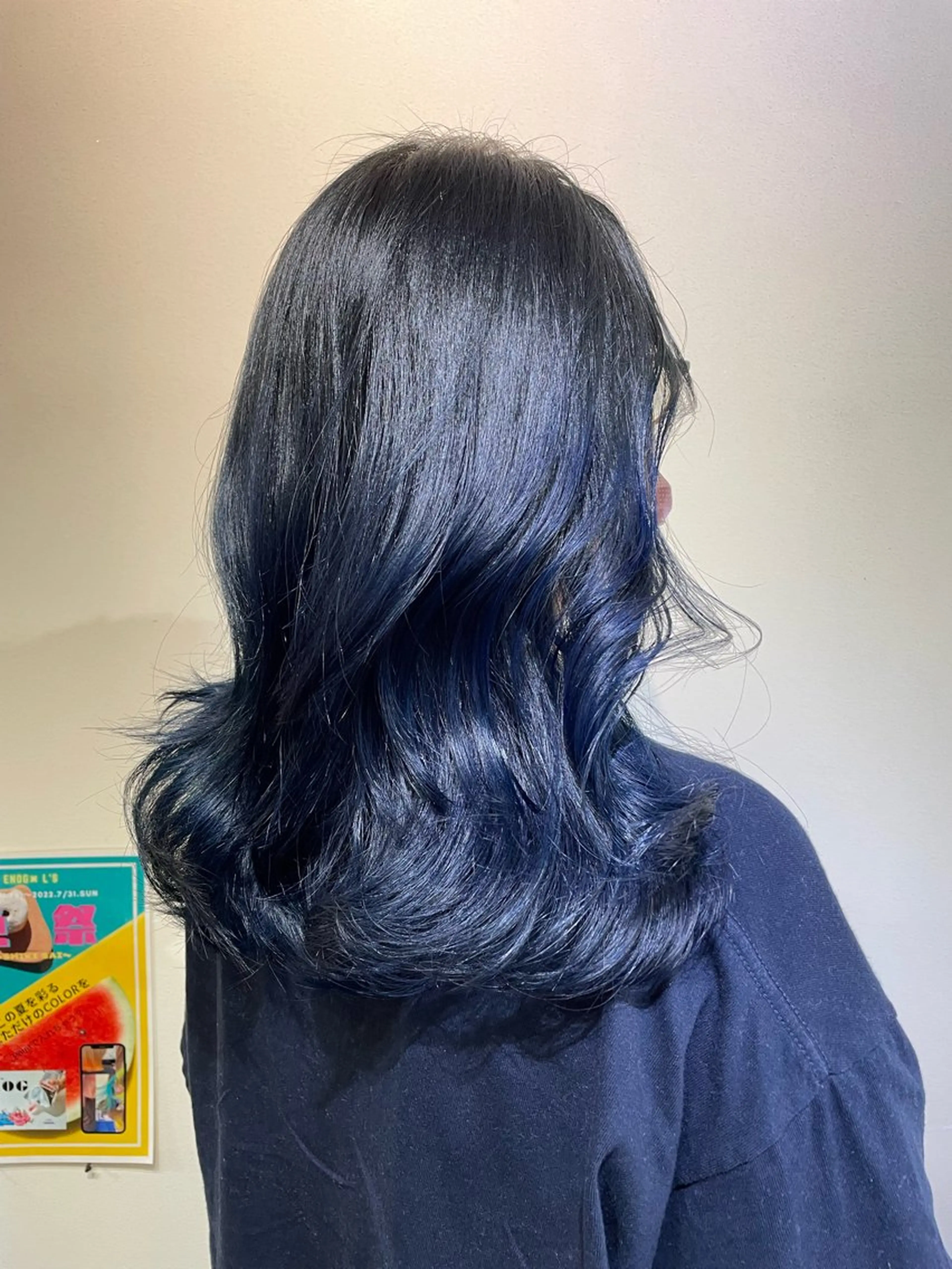 セミロング カラー ブルーカラー ネイビーカラー トリートメント メンズパーマ✨️村越 雄斗のヘアスタイル