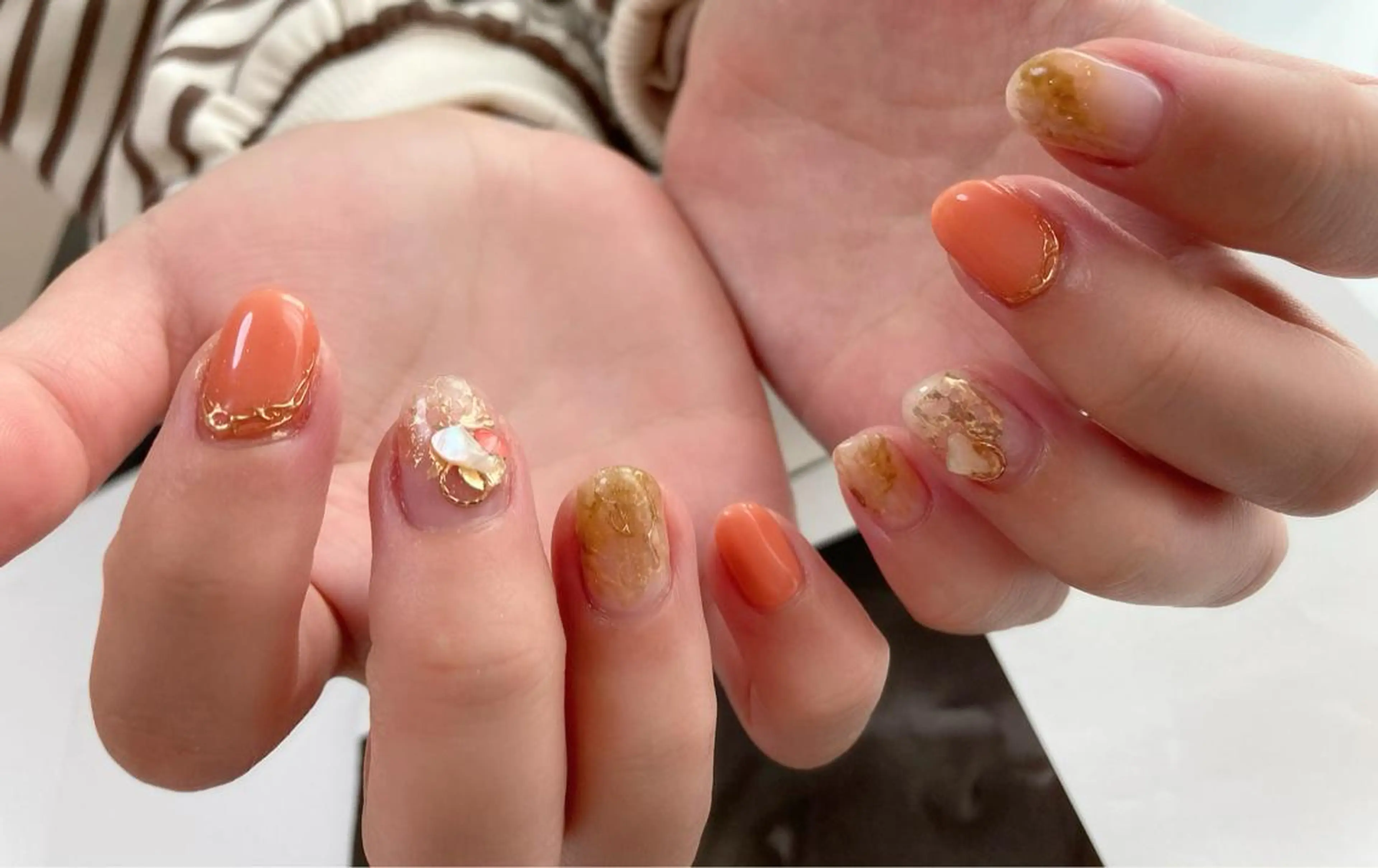 ネイル 12 designのネイルデザイン