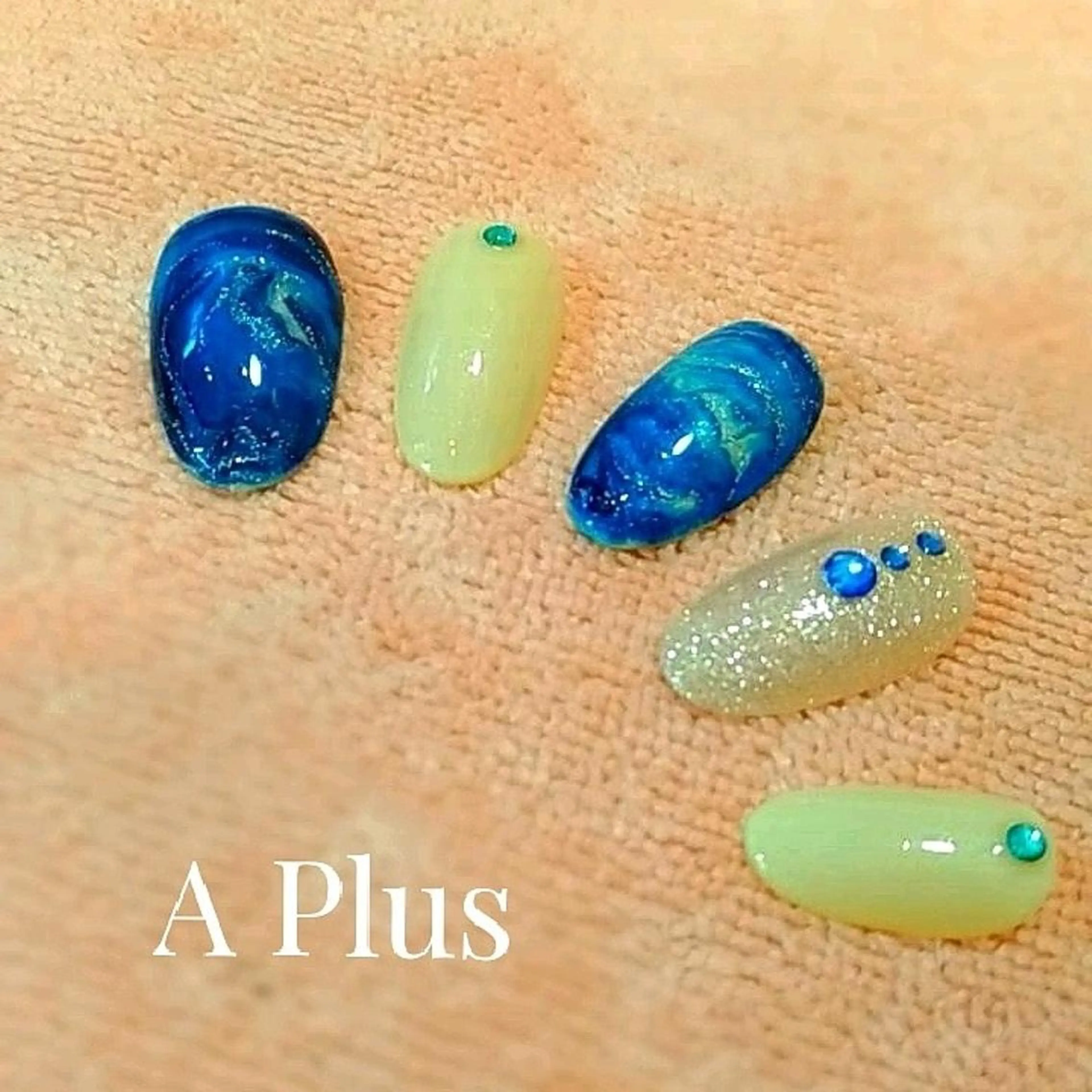 ネイル A Plus by ADDazabu所属・A Plus by ADD azabuのマツエク・マツパデザイン