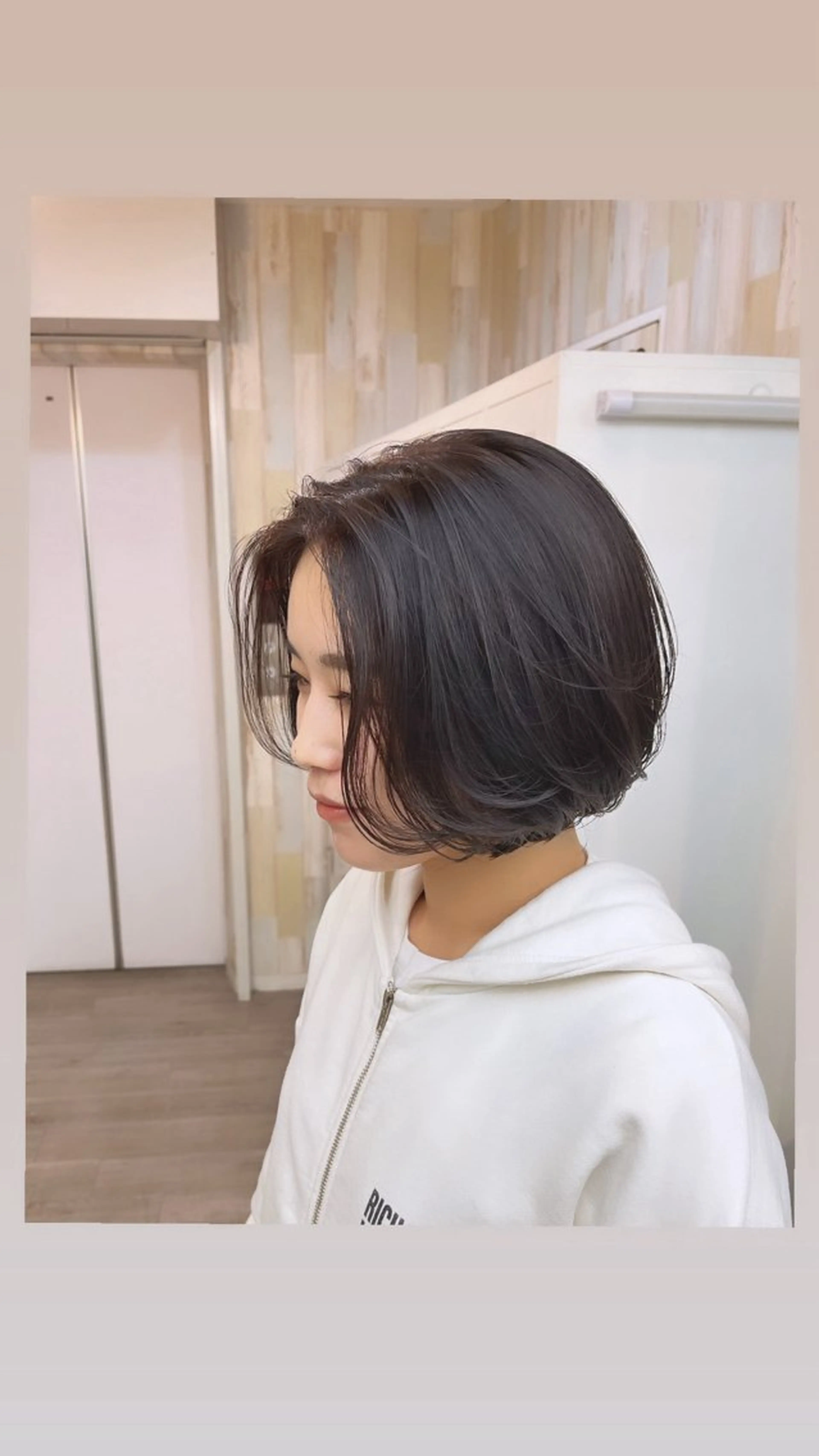 ショート カラー パーマ ヘアアレンジ 切りっぱなしボブ ボブ ショートヘア カット トリートメント ヘッドスパ ヘアセット 二ヶ月綺麗なデザイン カット/星野六三四のヘアスタイル