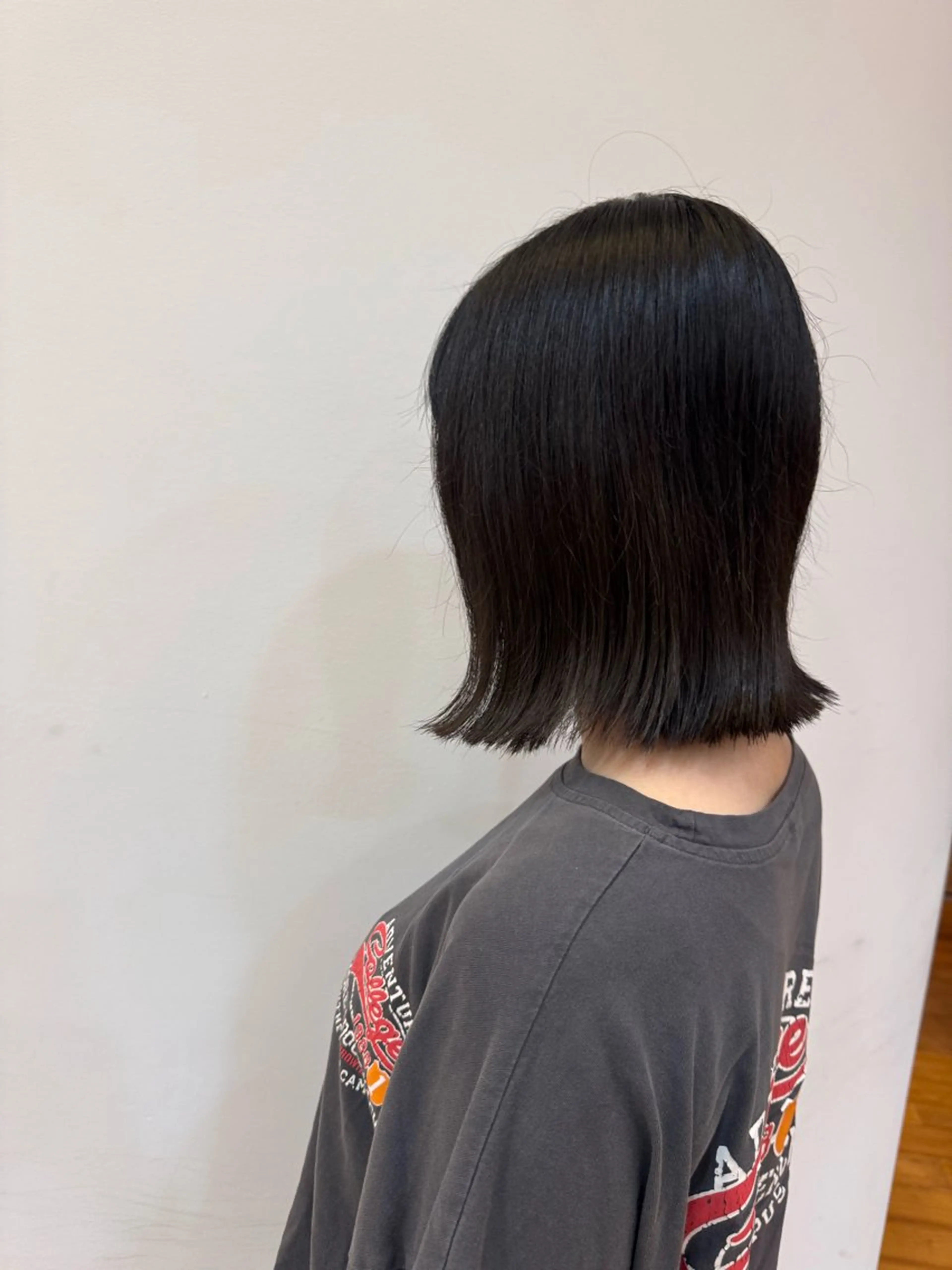 ショート 尾崎 由依のヘアスタイル