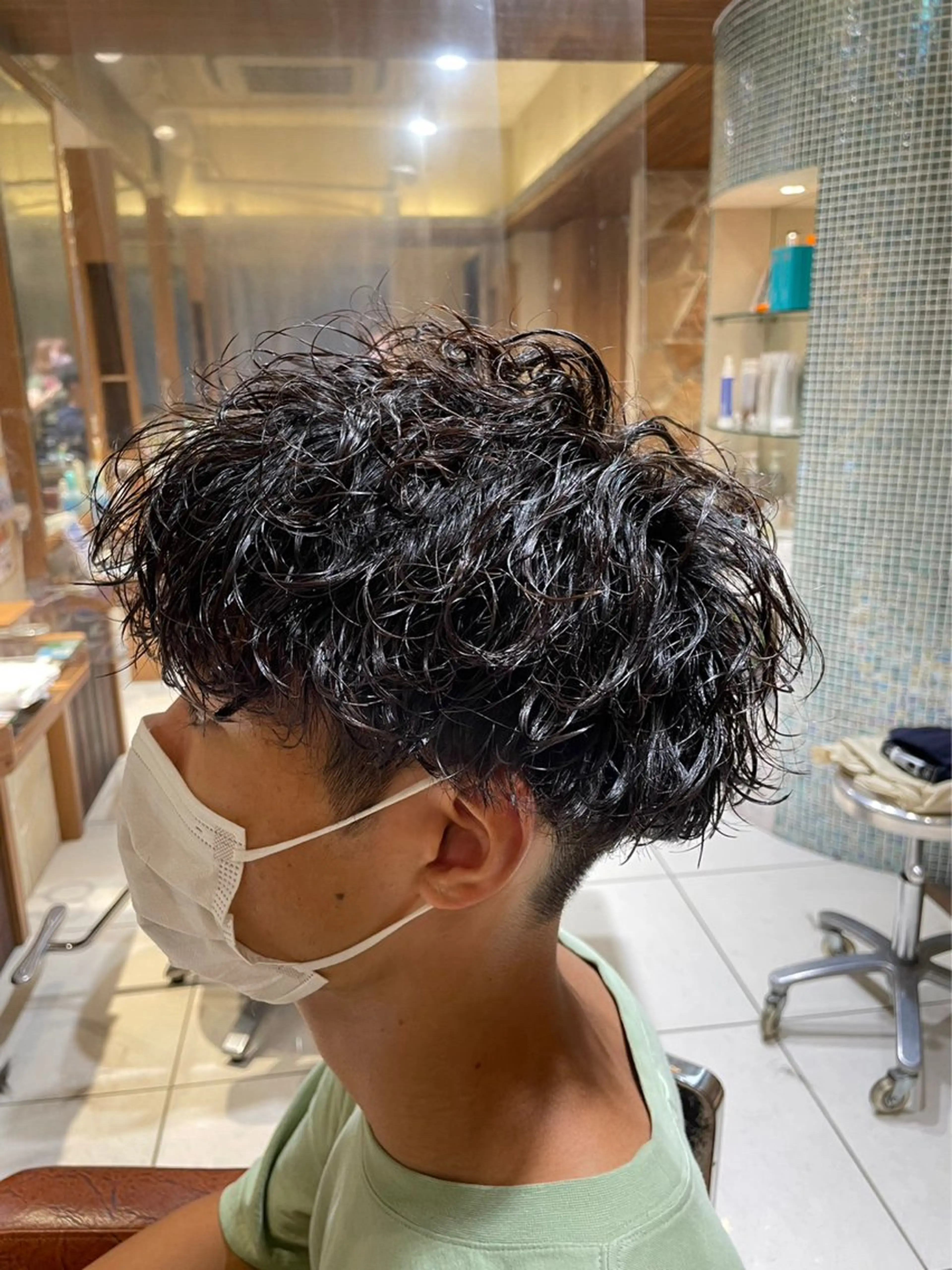 ショート パーマ メンズ カット パーマ メンズパーマ特化🏆 宮崎健人✨️のヘアスタイル