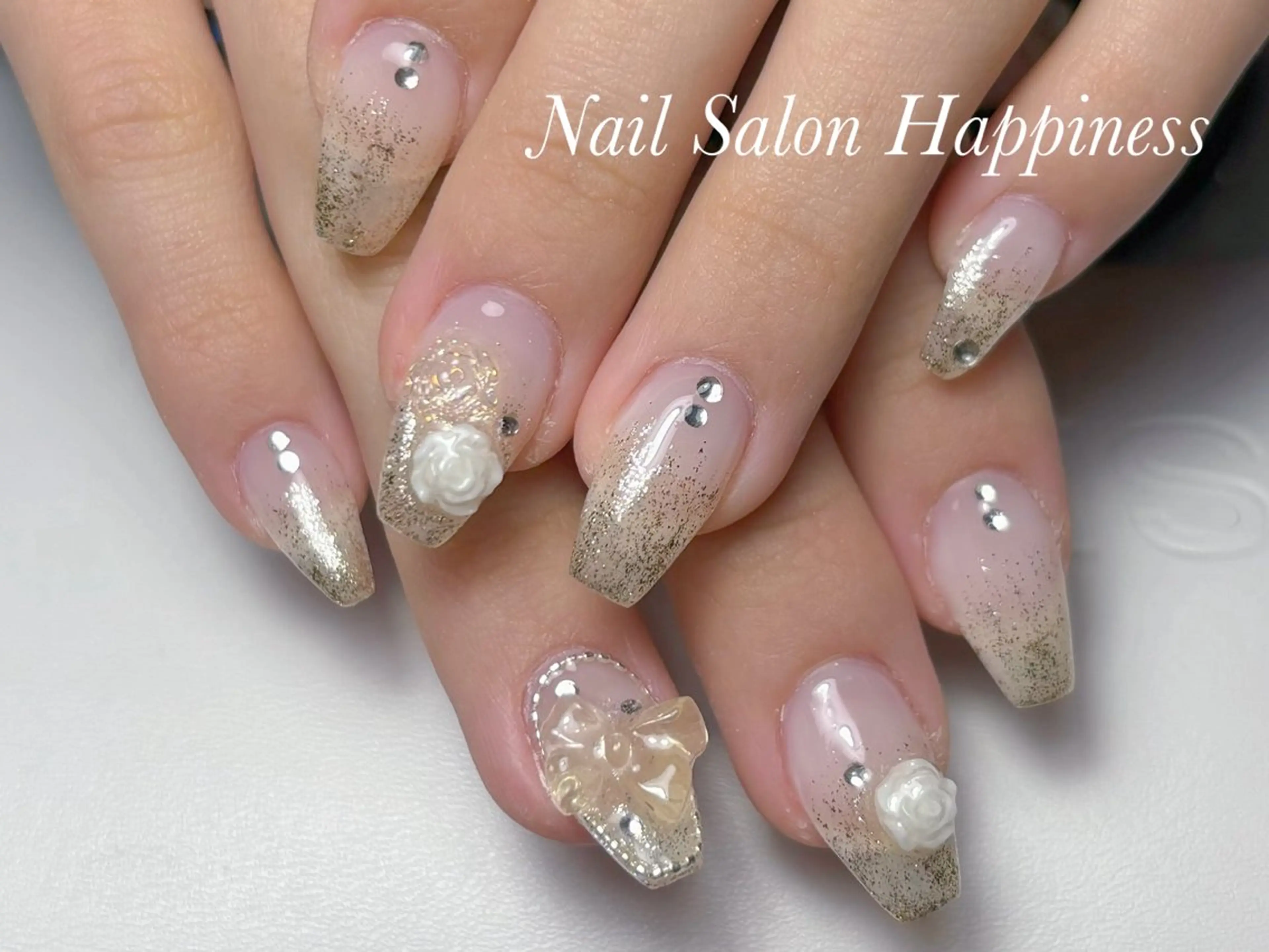 ネイル ハンドネイル Nail Salon Happinessのネイルデザイン