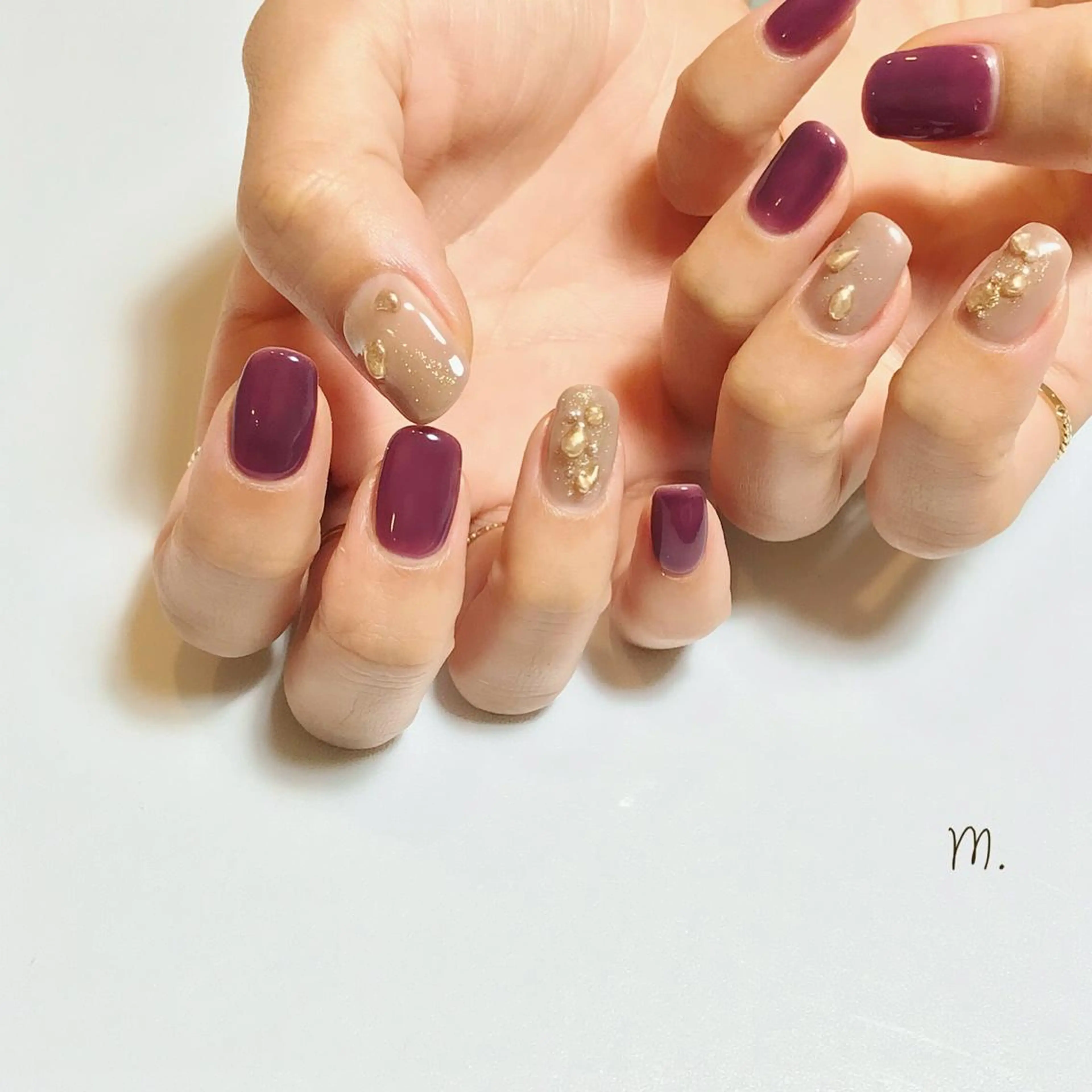 ネイル ニュアンスネイル パープル ストーンネイル ハンドネイル Nakazawa Mayuのネイルデザイン