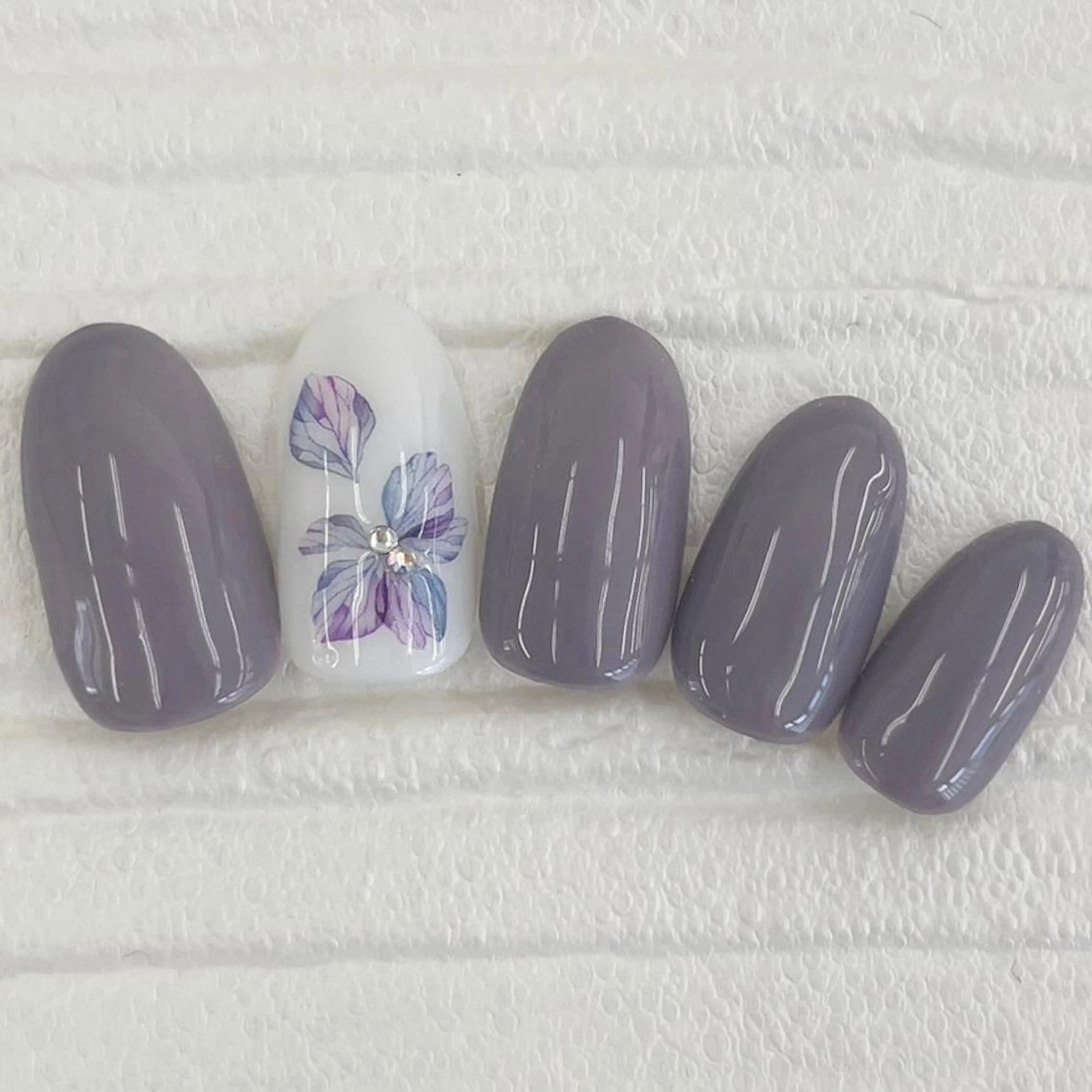 ネイル Nail salon Honey Beeのネイルデザイン