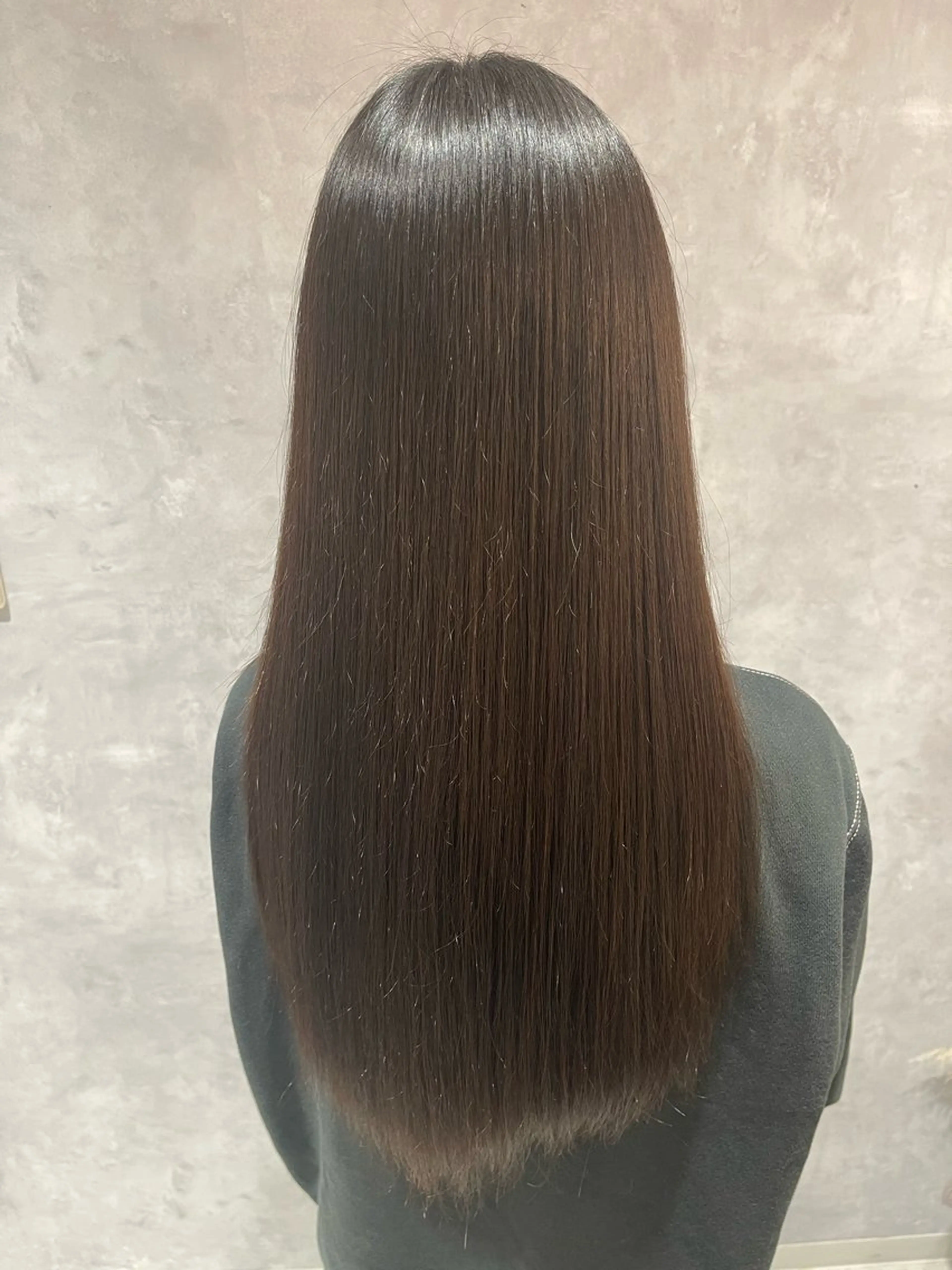 ロング 縮毛矯正 【TRUTH】 荻原卓冶のヘアスタイル