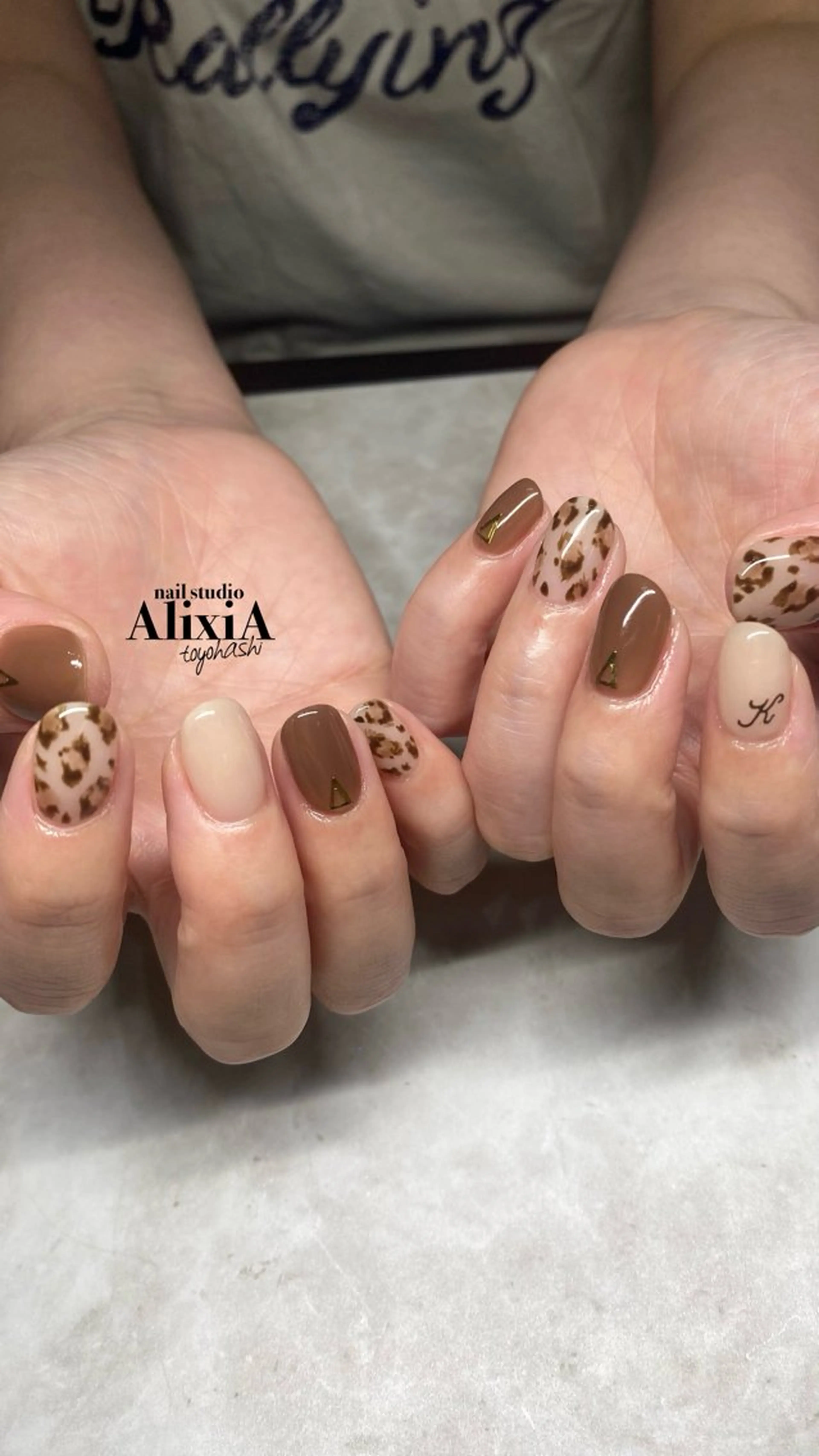 ネイル ハンドネイル AlixiA ゆみのネイルデザイン