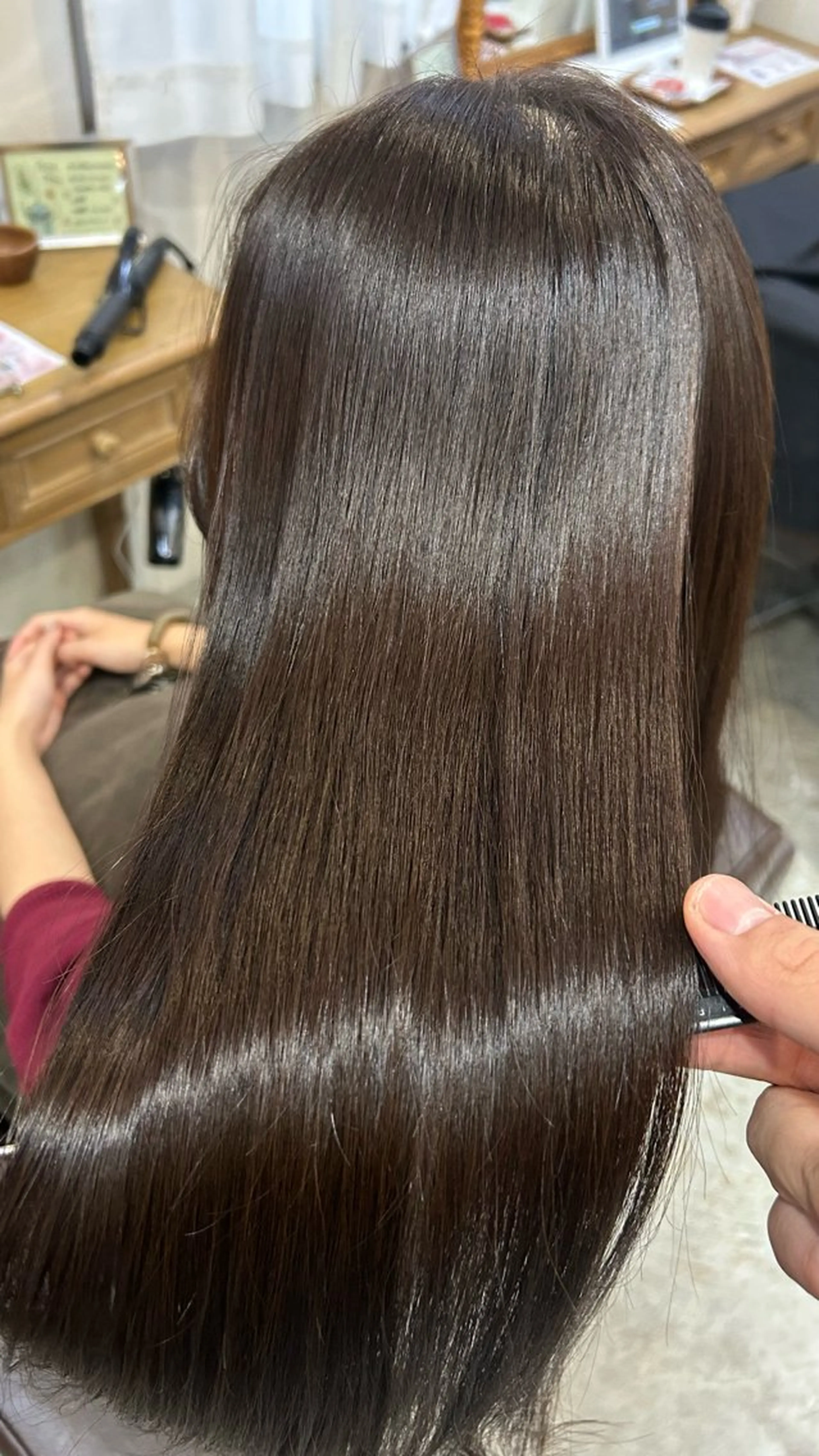 ロング カラー カット 縮毛矯正 トリートメント 小澤 一稀のヘアスタイル