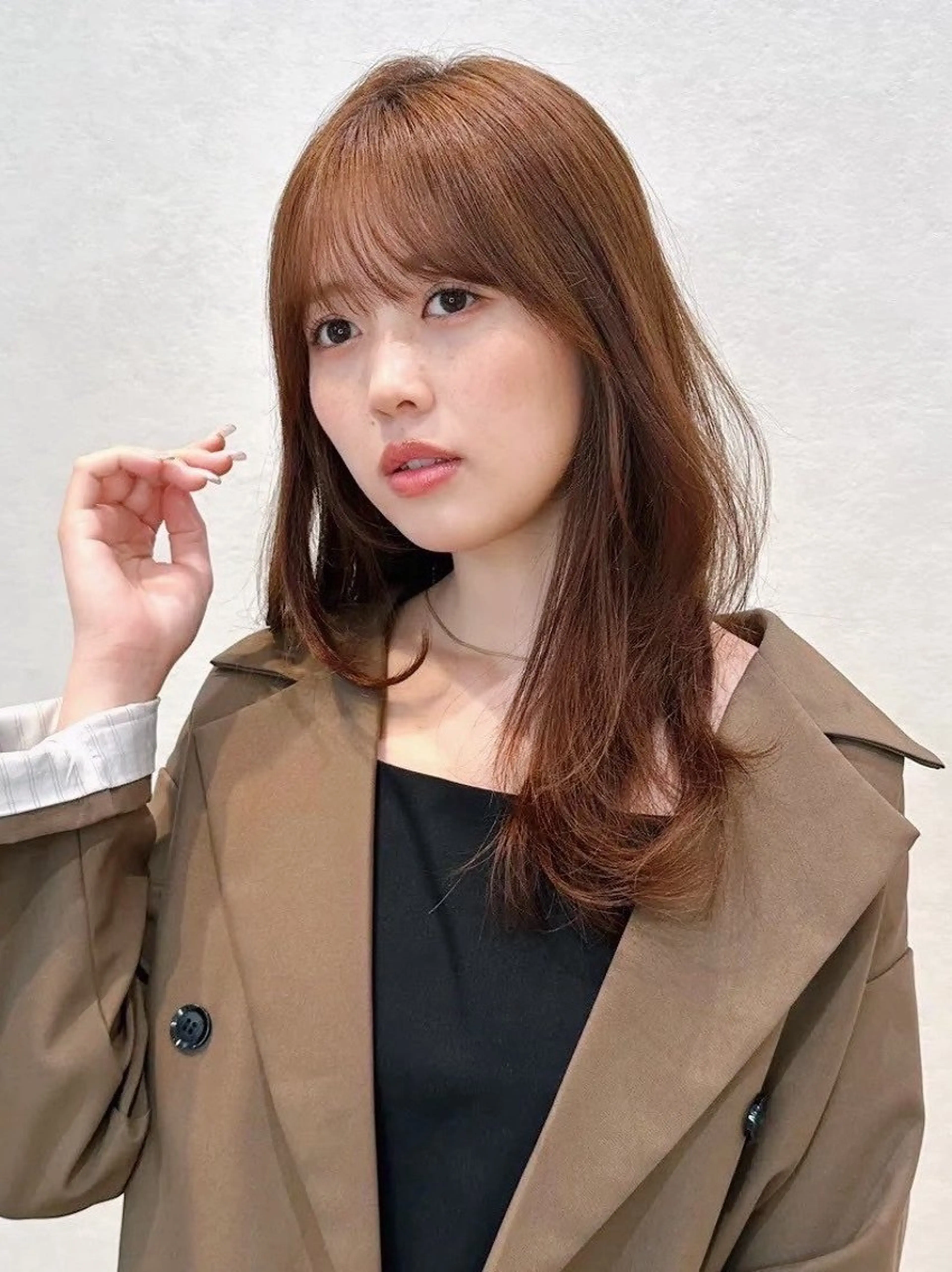 セミロング カラー パーマ kazuki【顔周り ×レイヤーカット】のヘアスタイル