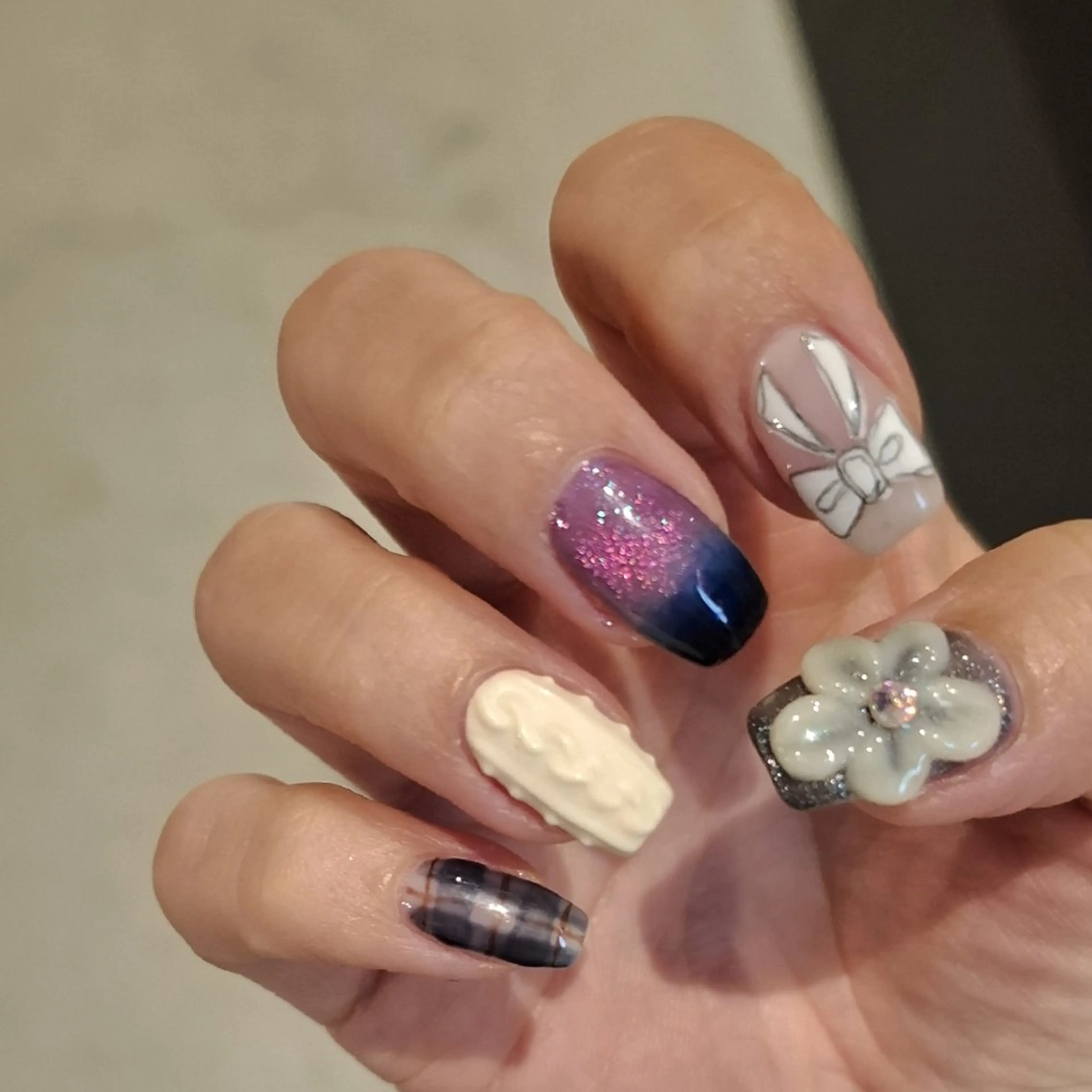 ネイル ænon nailのネイルデザイン