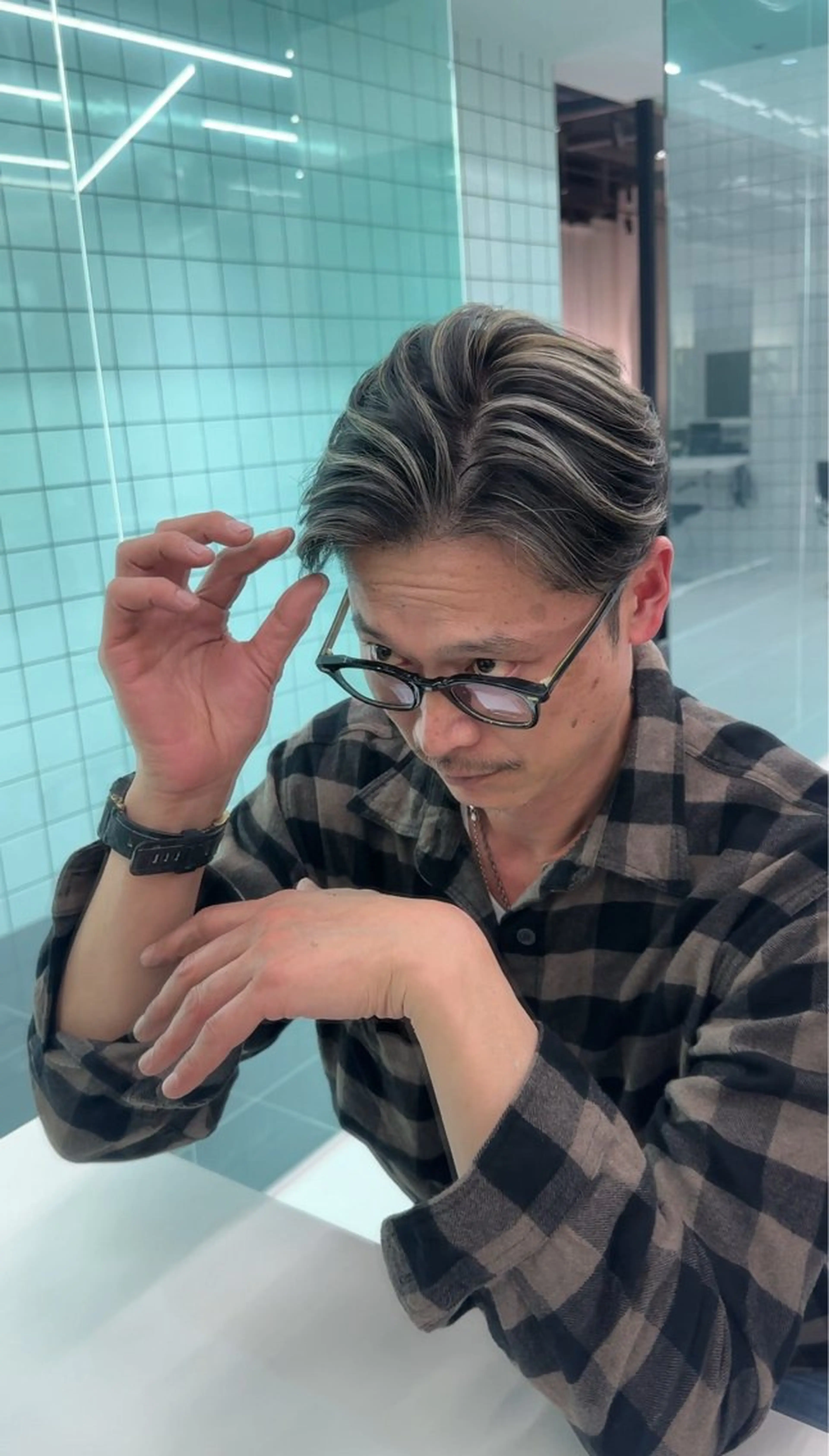 メンズ メンズハイライト メンズメッシュ 白髪ぼかし/メッシュ ハイライト/ゆうとのヘアスタイル