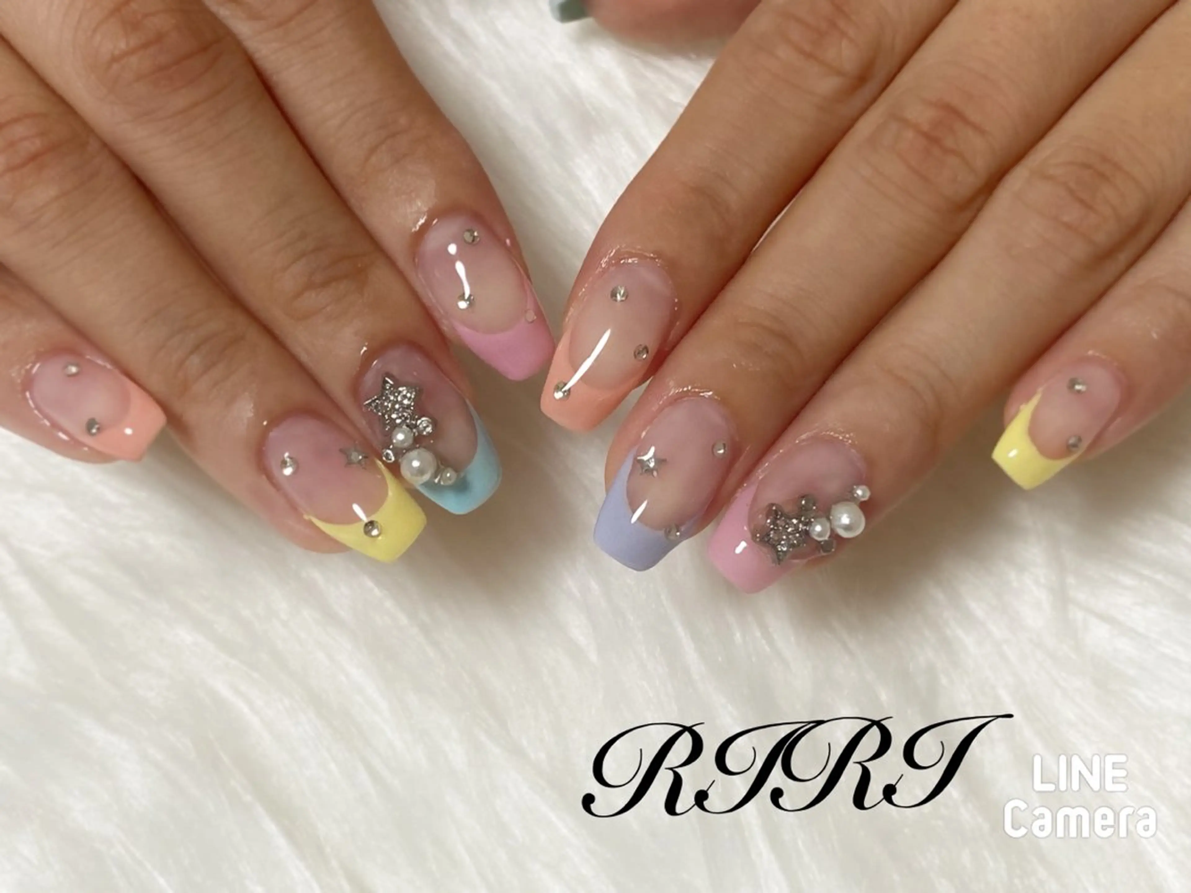 ネイル ハンドネイル riri オーナーのネイルデザイン