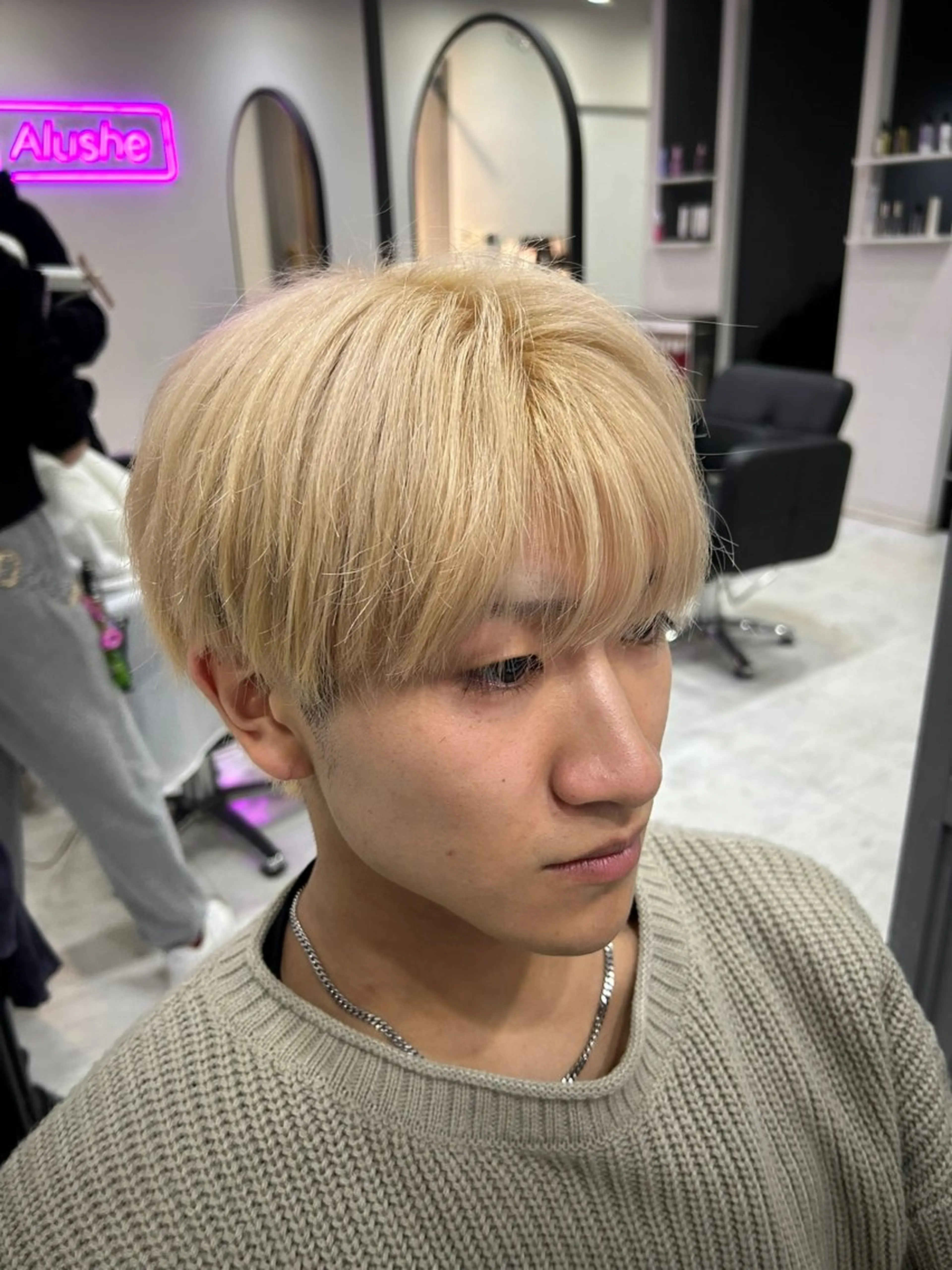 ショート カラー パーマ ヘアアレンジ メンズ カット ヘアカラー トリートメント 🔥メンズ特化渡辺 🔥ブリーチカラーのヘアスタイル