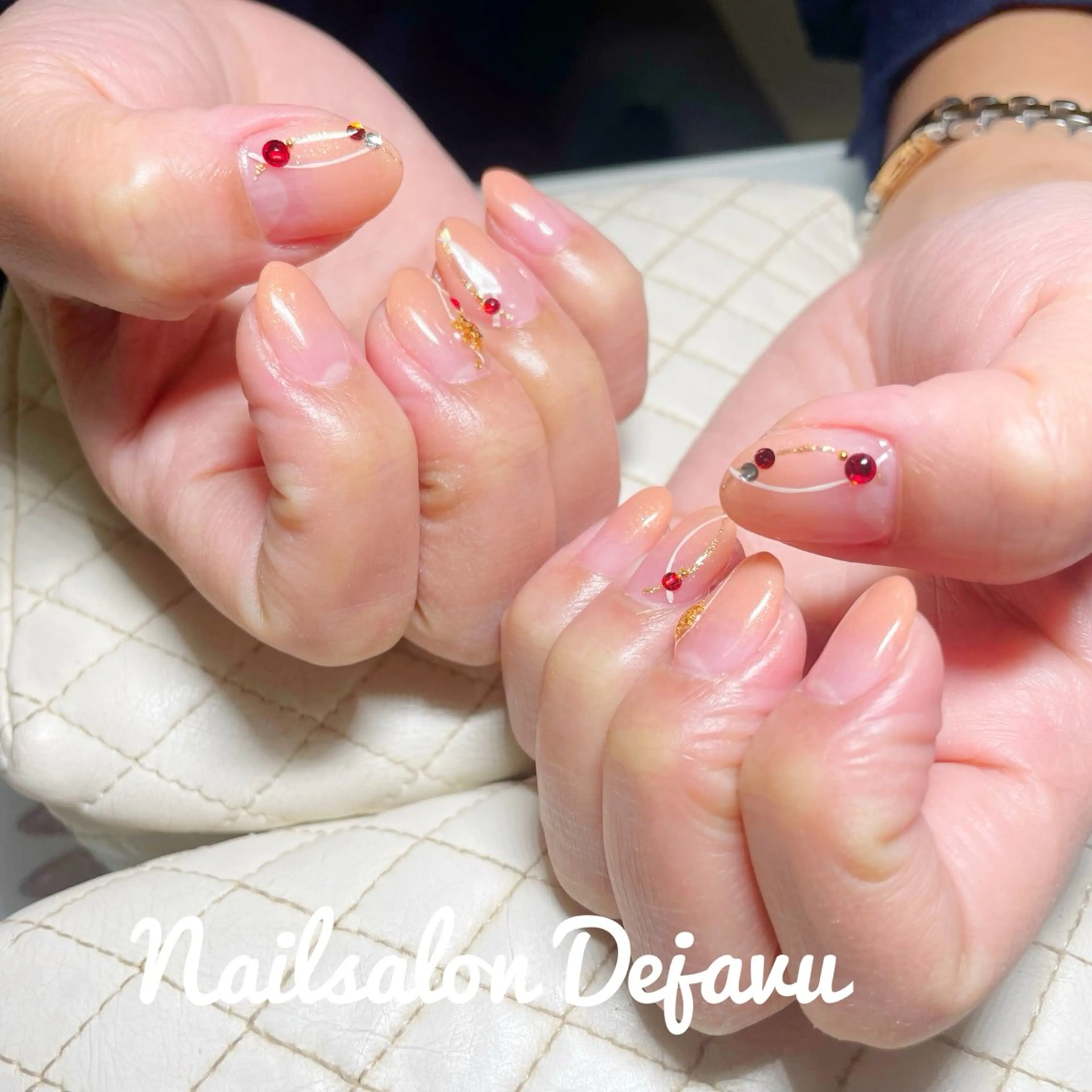 ネイル 持ち込み ハンドネイル Nailsalon Dejavu Yokosuka所属・Nailsalon Dejavuのネイルデザイン