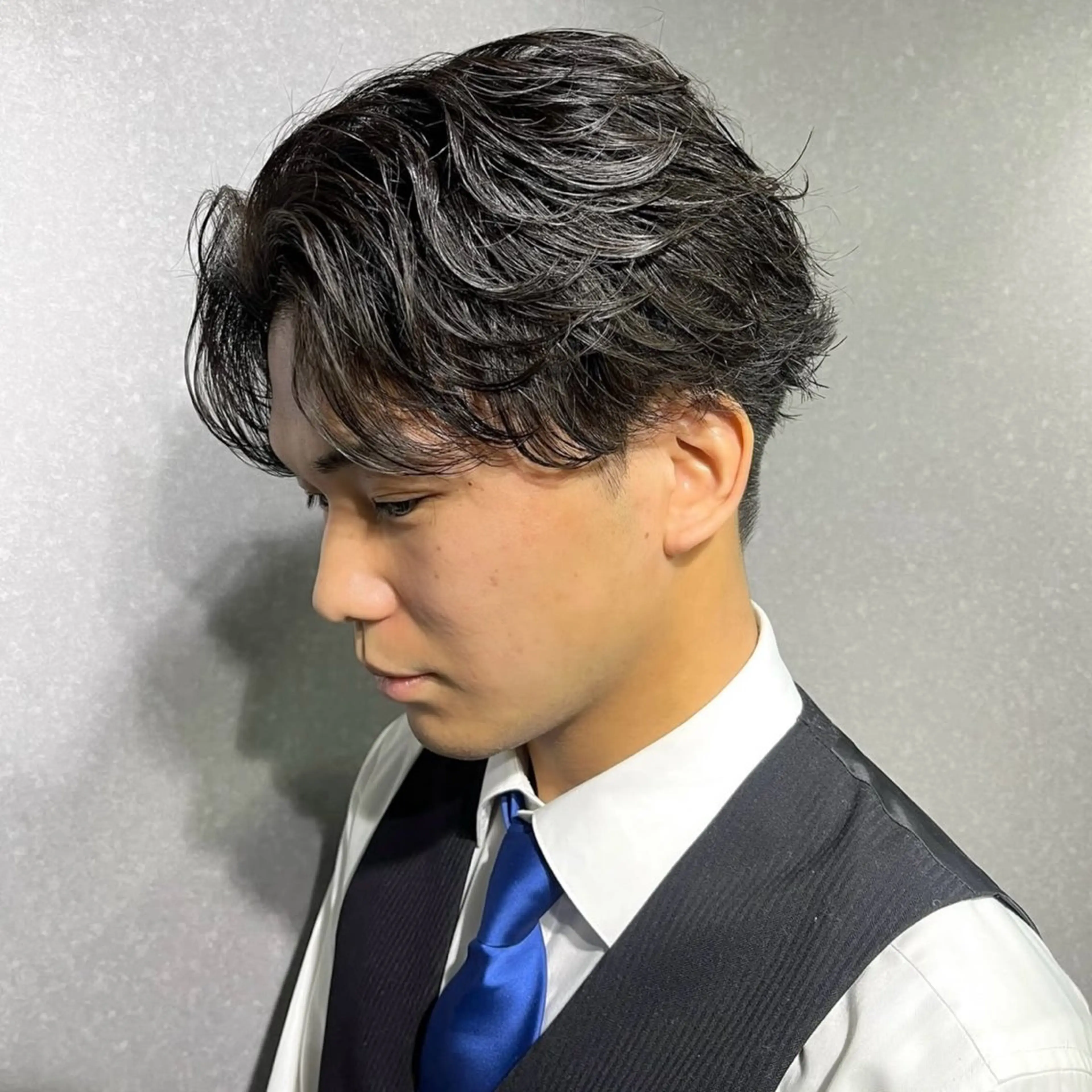 ショート マエダルイ🌐 レイヤースタイルのヘアスタイル