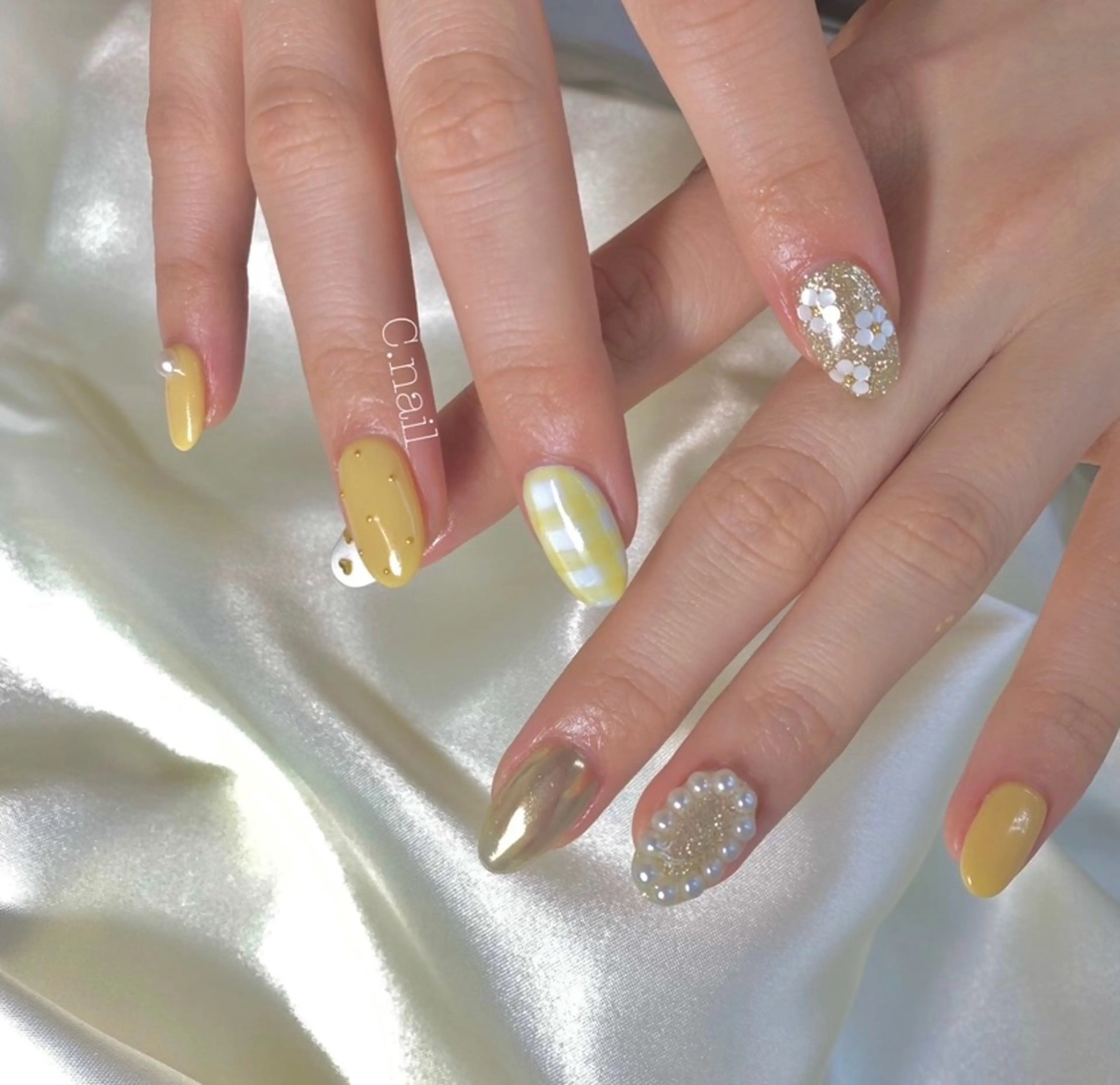 ネイル 入学式 フラッシュネイル フットネイル 卒業式 氷ネイル・うるうるネイル C.Nail &Eye筑紫駅のネイルデザイン