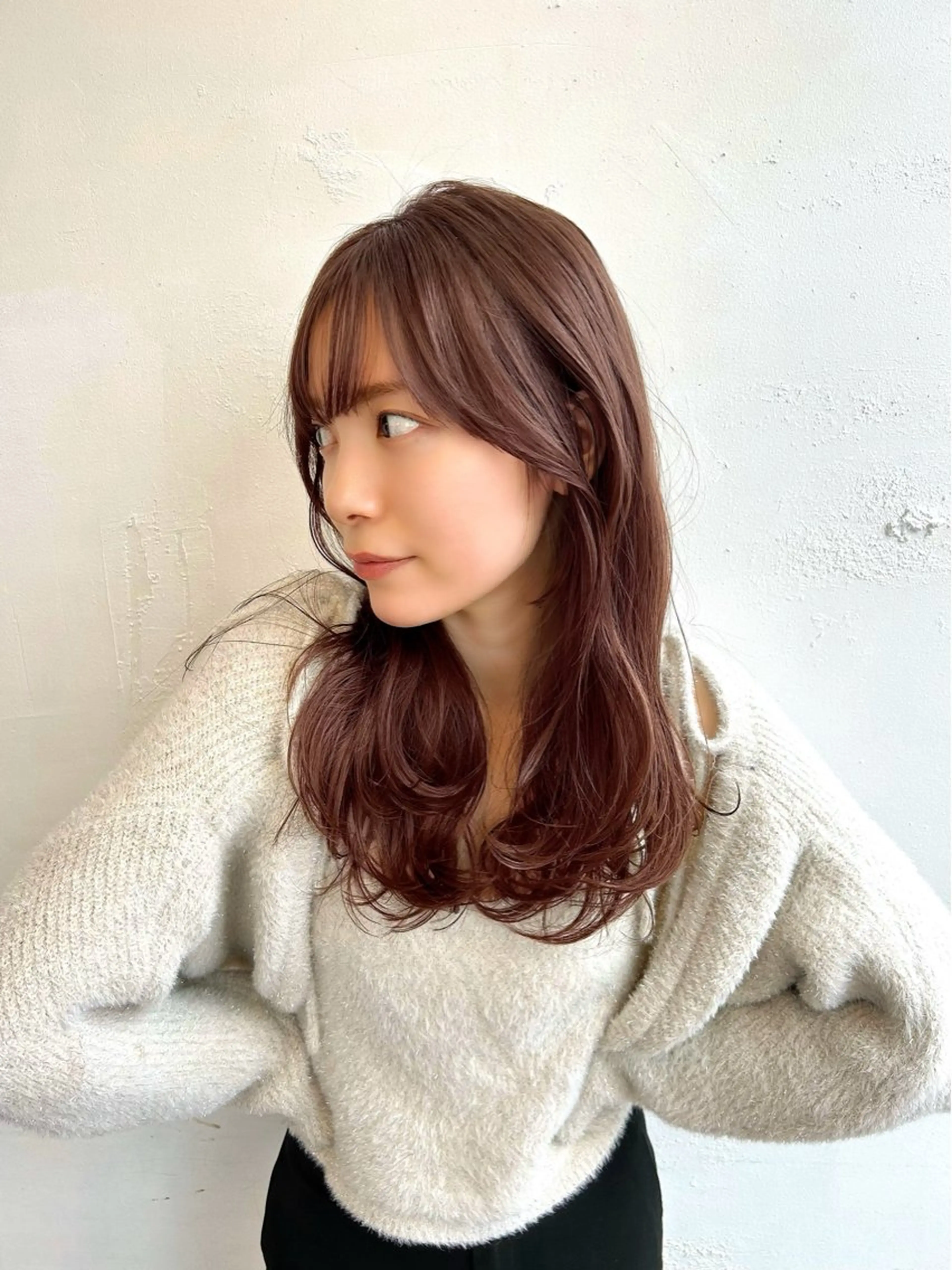 ロング カラー ブリーチ ブラウンカラー ブリーチなしカラー ピンクカラー ピンクブラウン カット ヘアカラー 藤間 帆乃夏（とうまほのかのヘアスタイル