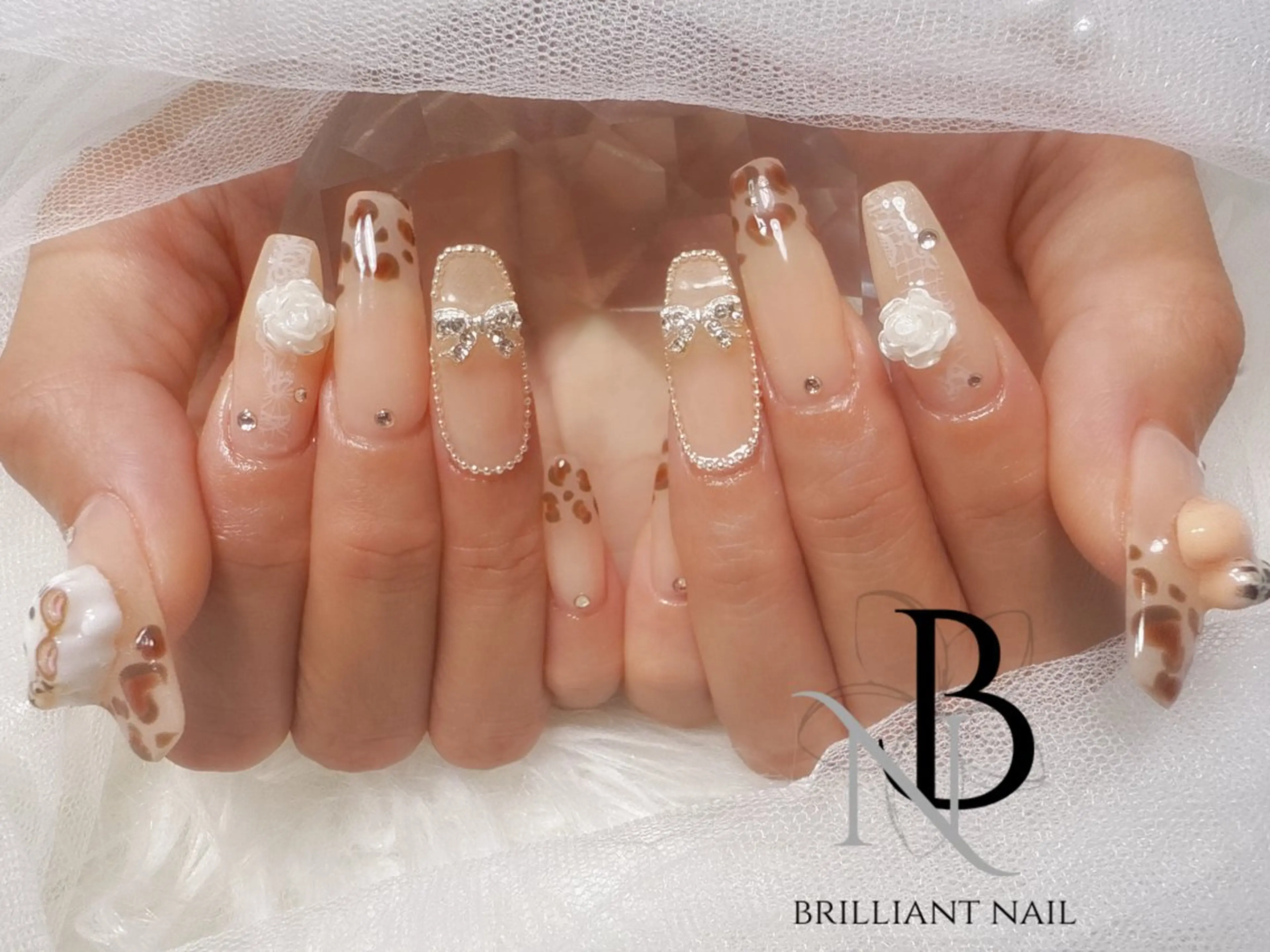 ロング ハンドネイル ハンドケア brilliant nail💎あやのネイルデザイン
