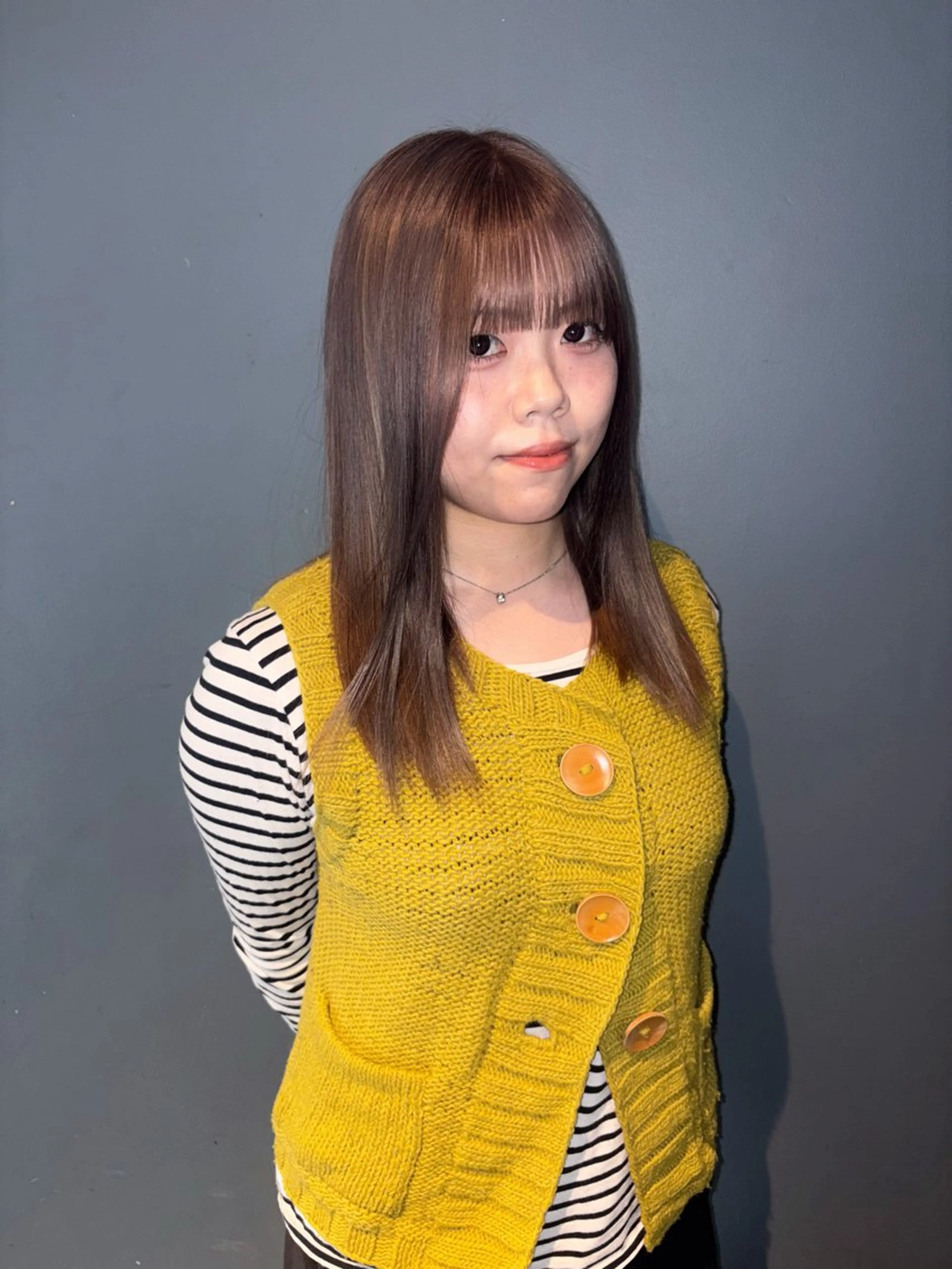 カラー カット ヘアカラー ハイトーン レイヤー🎀meiのヘアスタイル