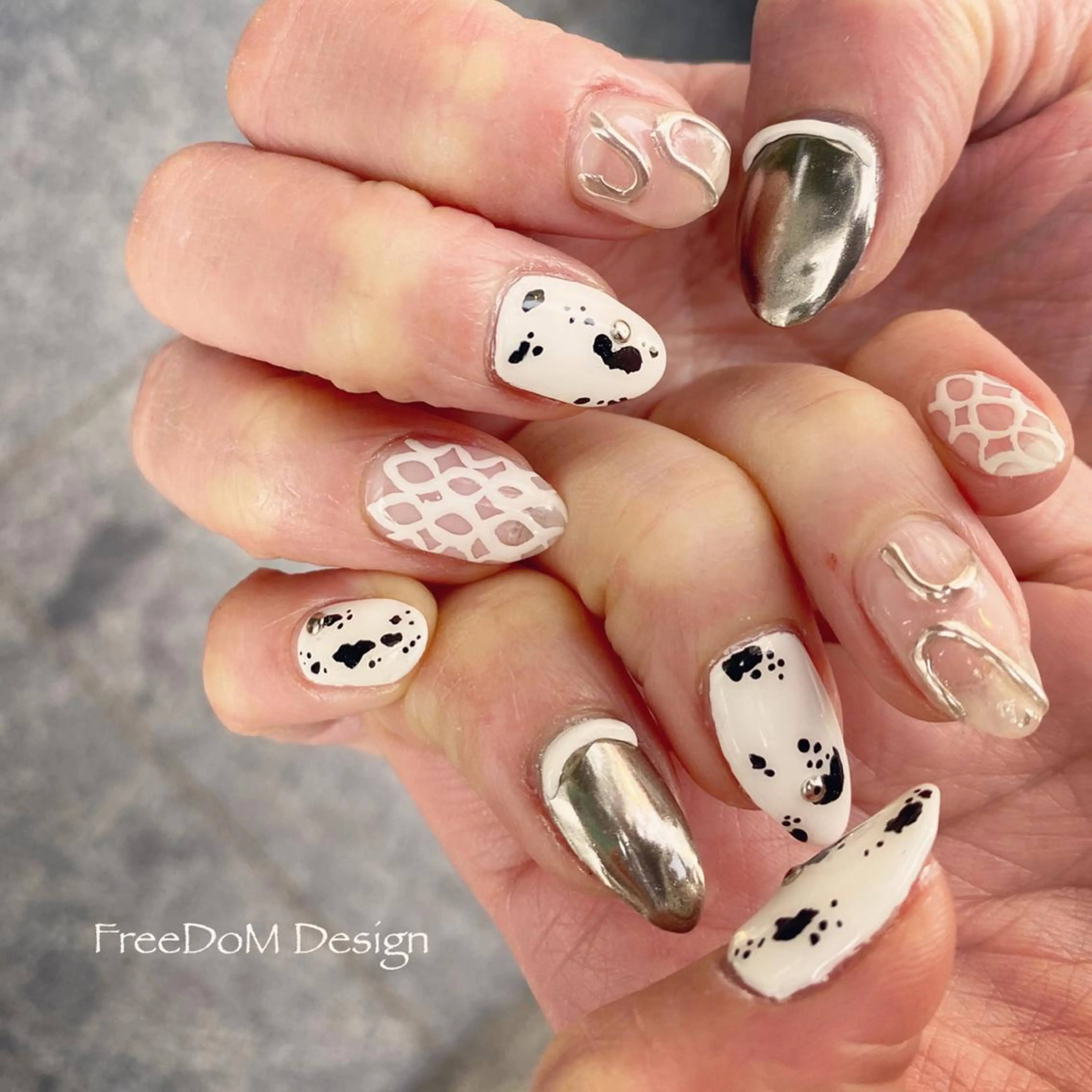 ネイル ハンドネイル W KUMIのネイルデザイン