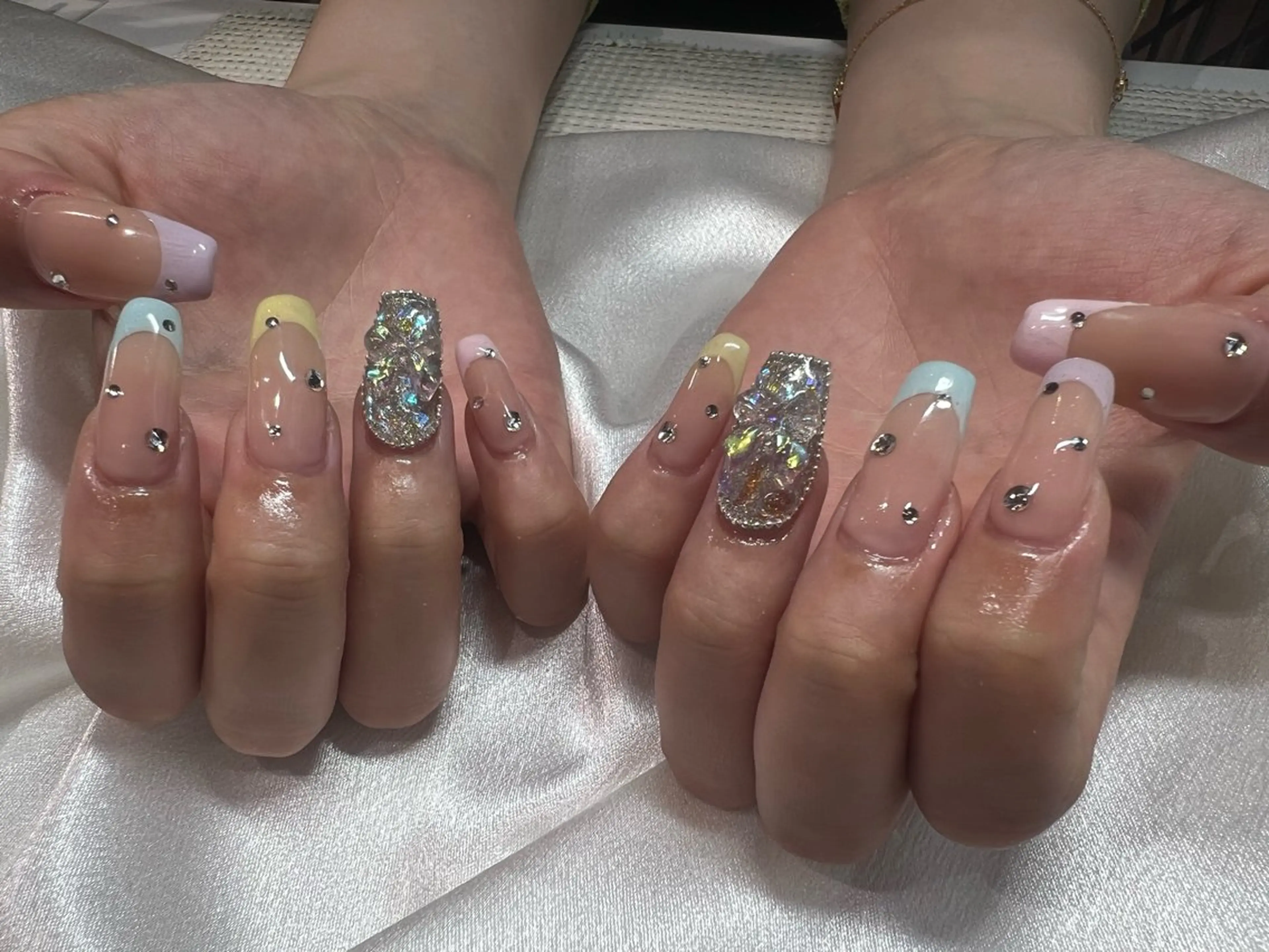 ネイル ハンドネイル ROY 心斎橋🌷 Naraのネイルデザイン