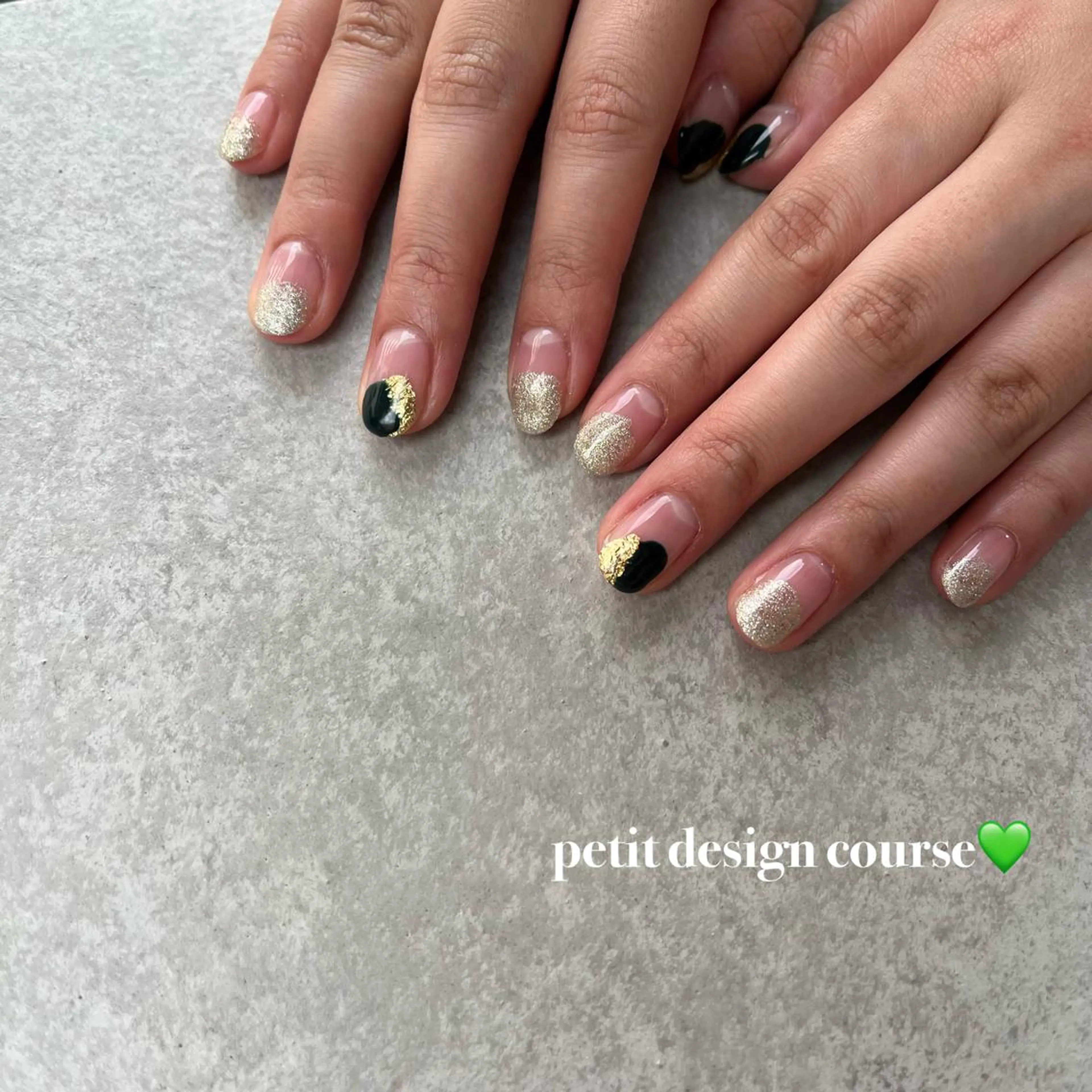 ネイル 🤎Two ERI🤎のネイルデザイン