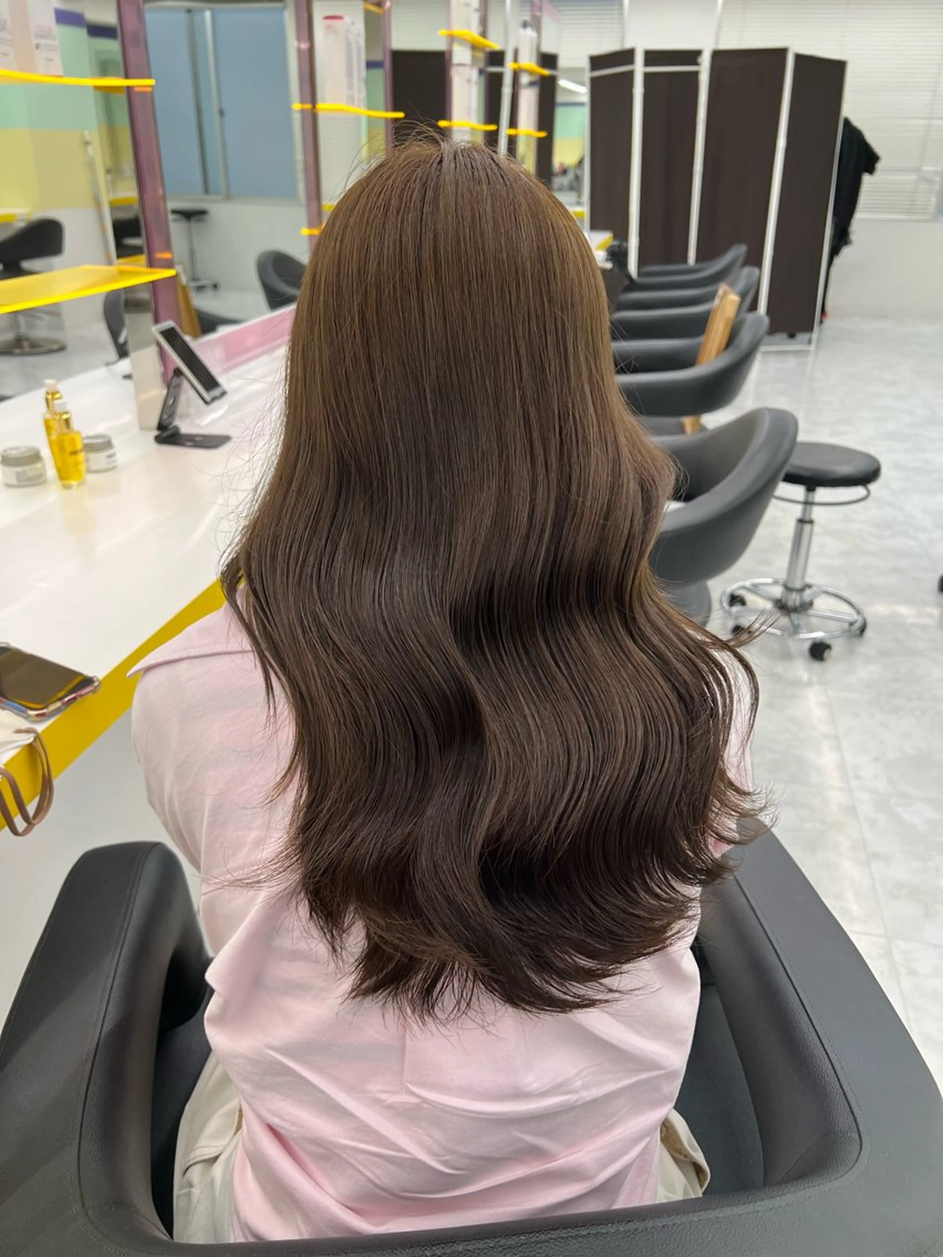 セミロング レイヤー/韓国❣️ 髪質改善/亘紘輝のヘアスタイル