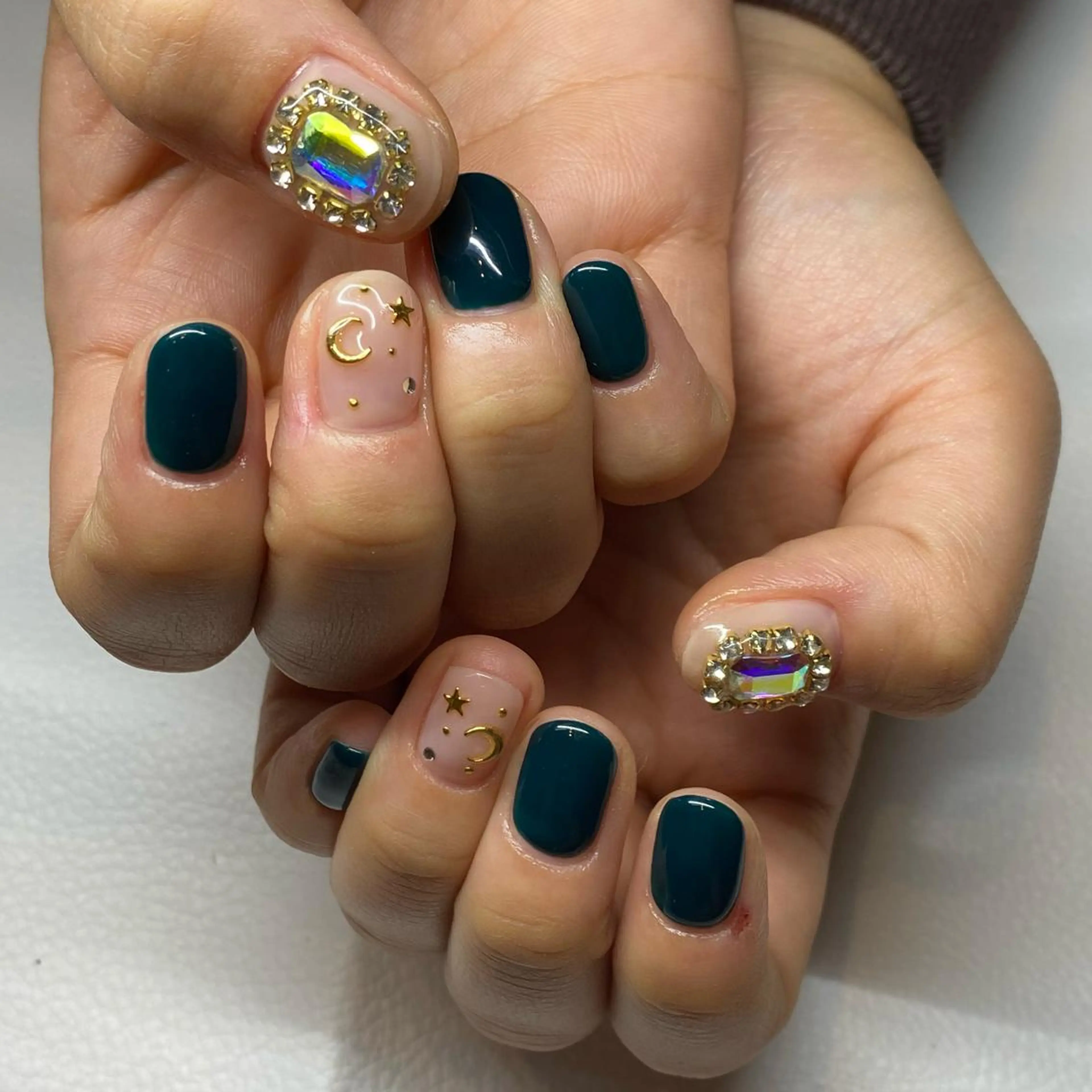 ネイル NORA nail UMEDA MAIのネイルデザイン