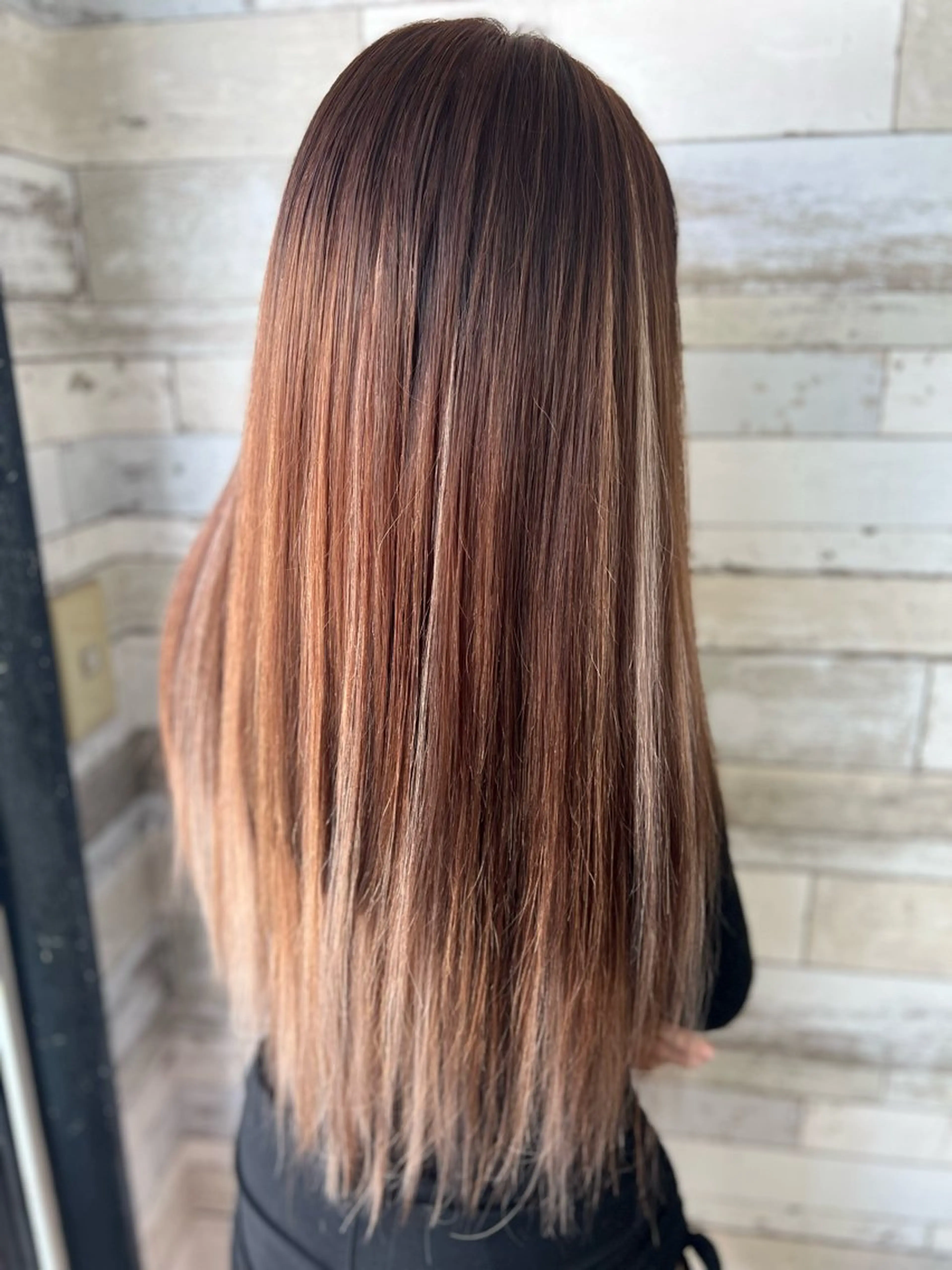 セミロング カラー バレイヤージュ ブラウンカラー ショコラブラウン レイヤーカット ヘアカラー エクステ B-W ⭐️REIKOのヘアスタイル