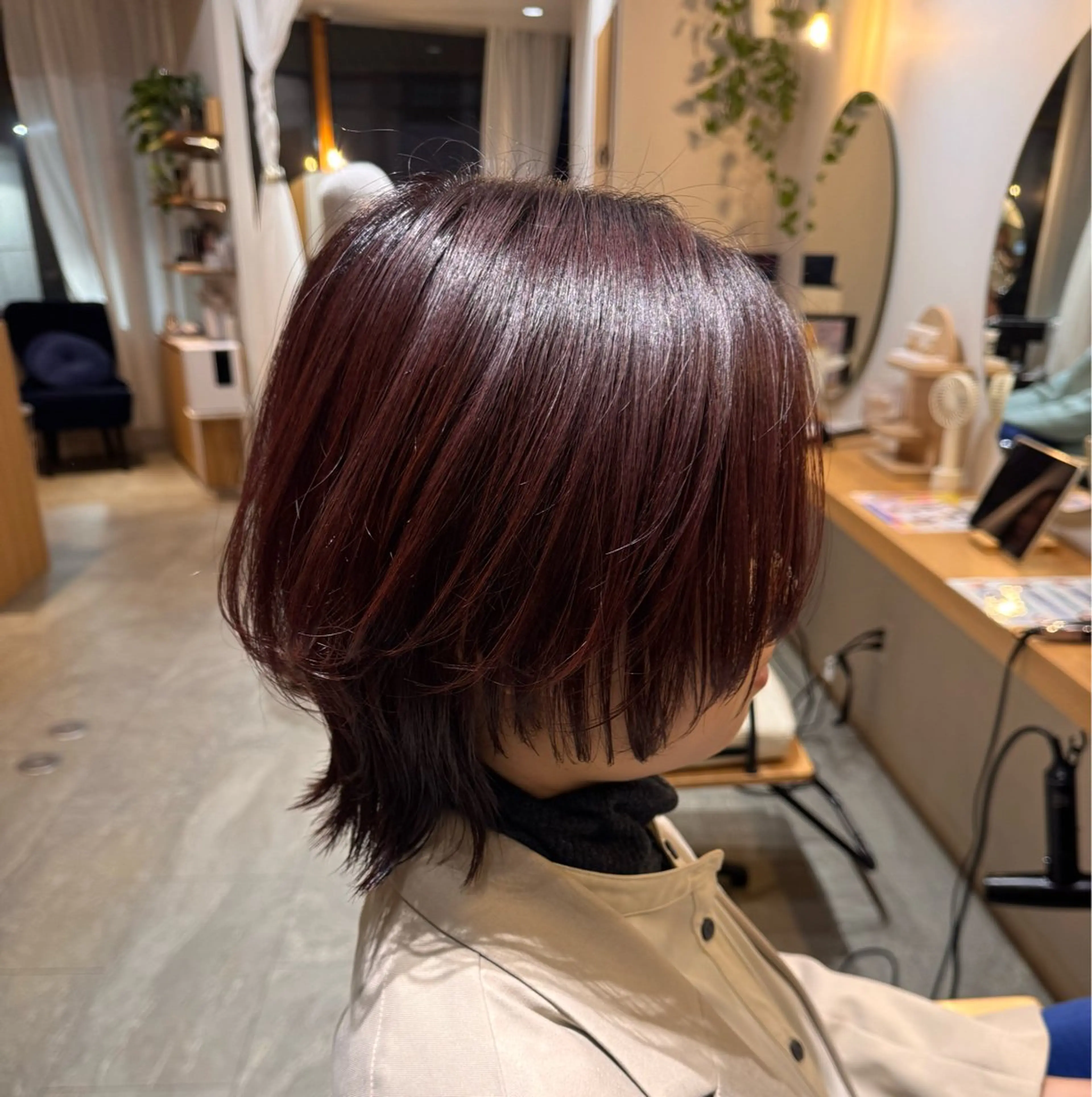 ミディアム ウルフカット 《PARAGO緑橋》 内田美結のヘアスタイル