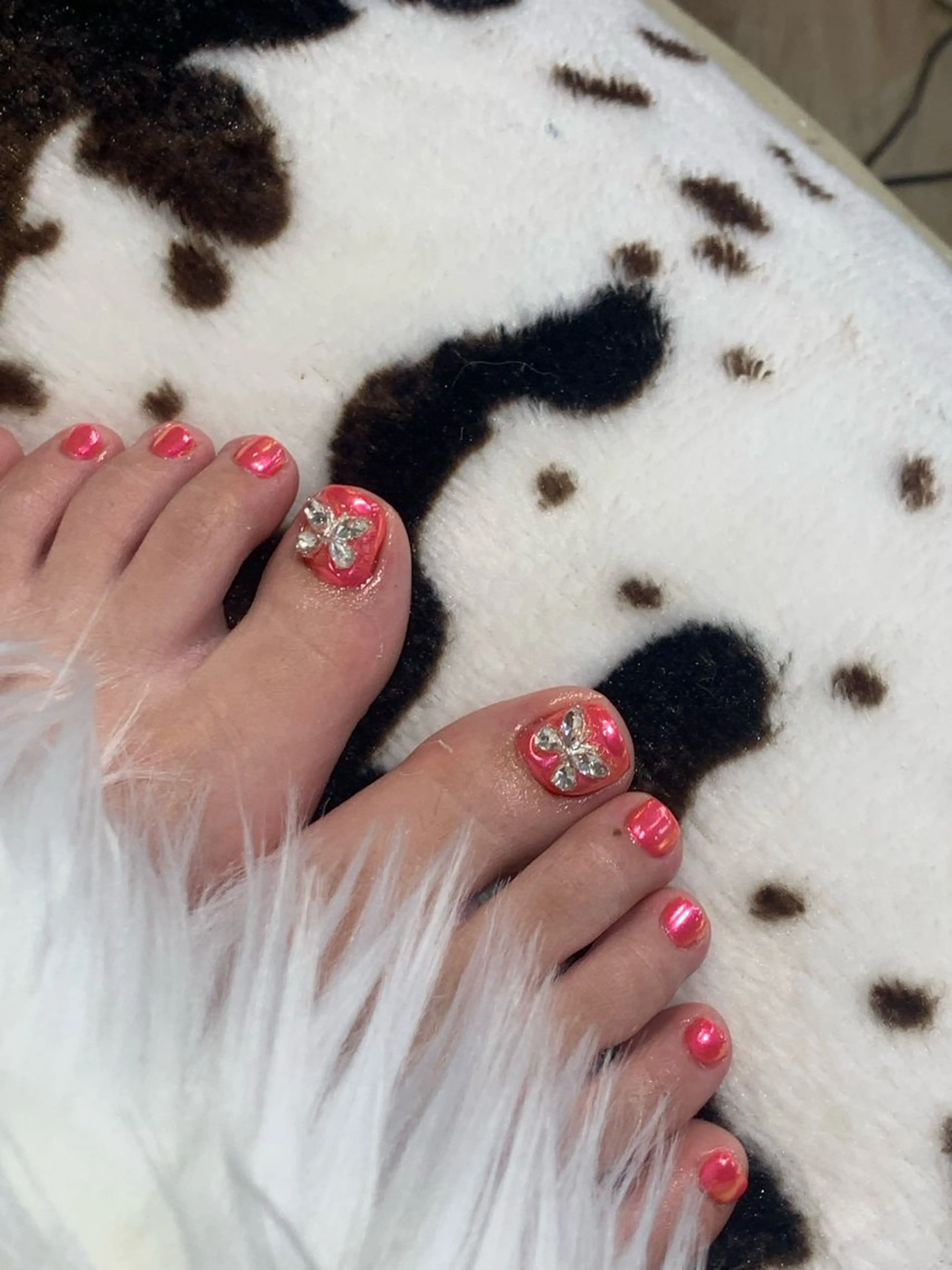 ネイル フットネイル NES NAIL所属・さゆり￤推しキャラ ￤ロングネイル🩷のネイルデザイン