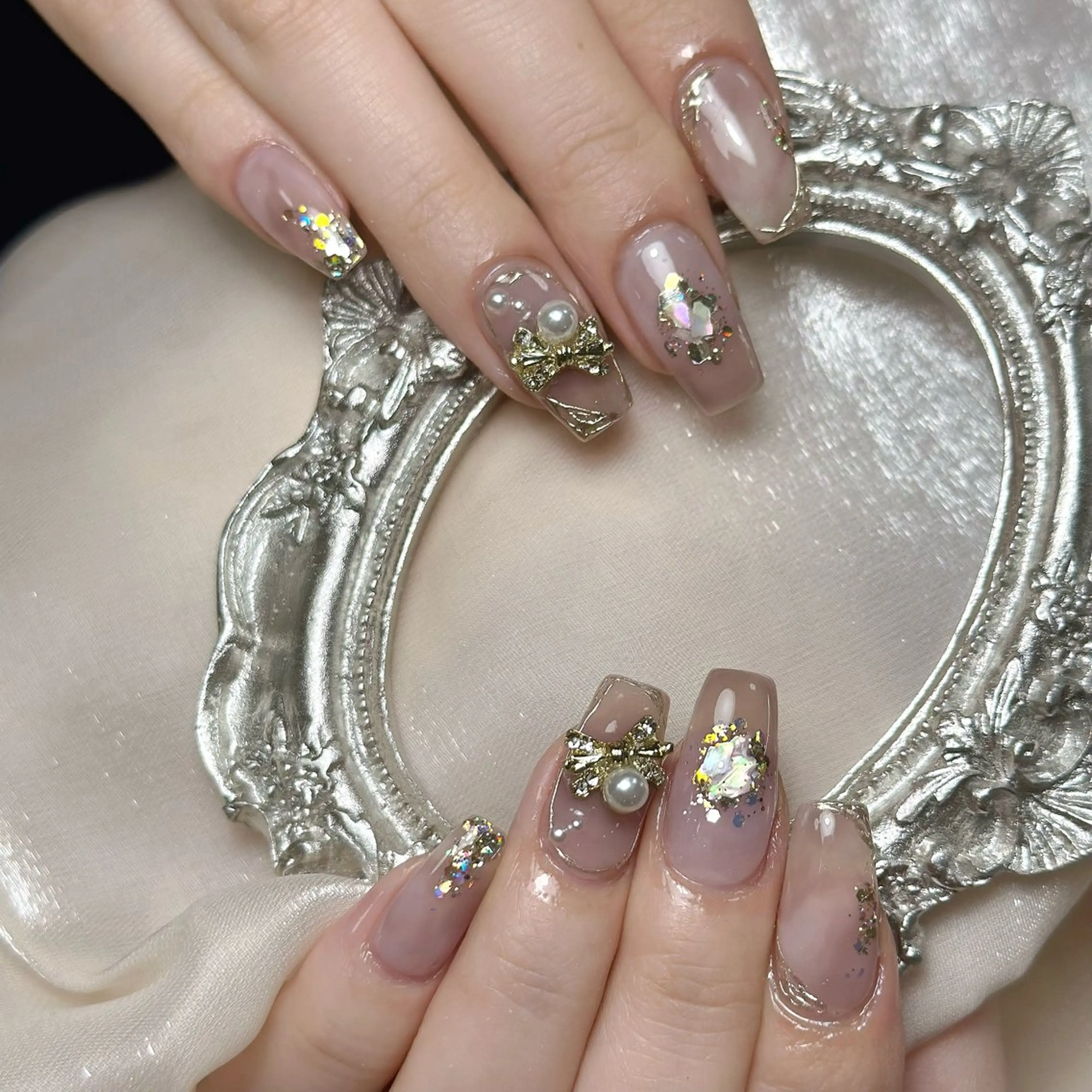 ネイル Maggie Nail🦩のネイルデザイン