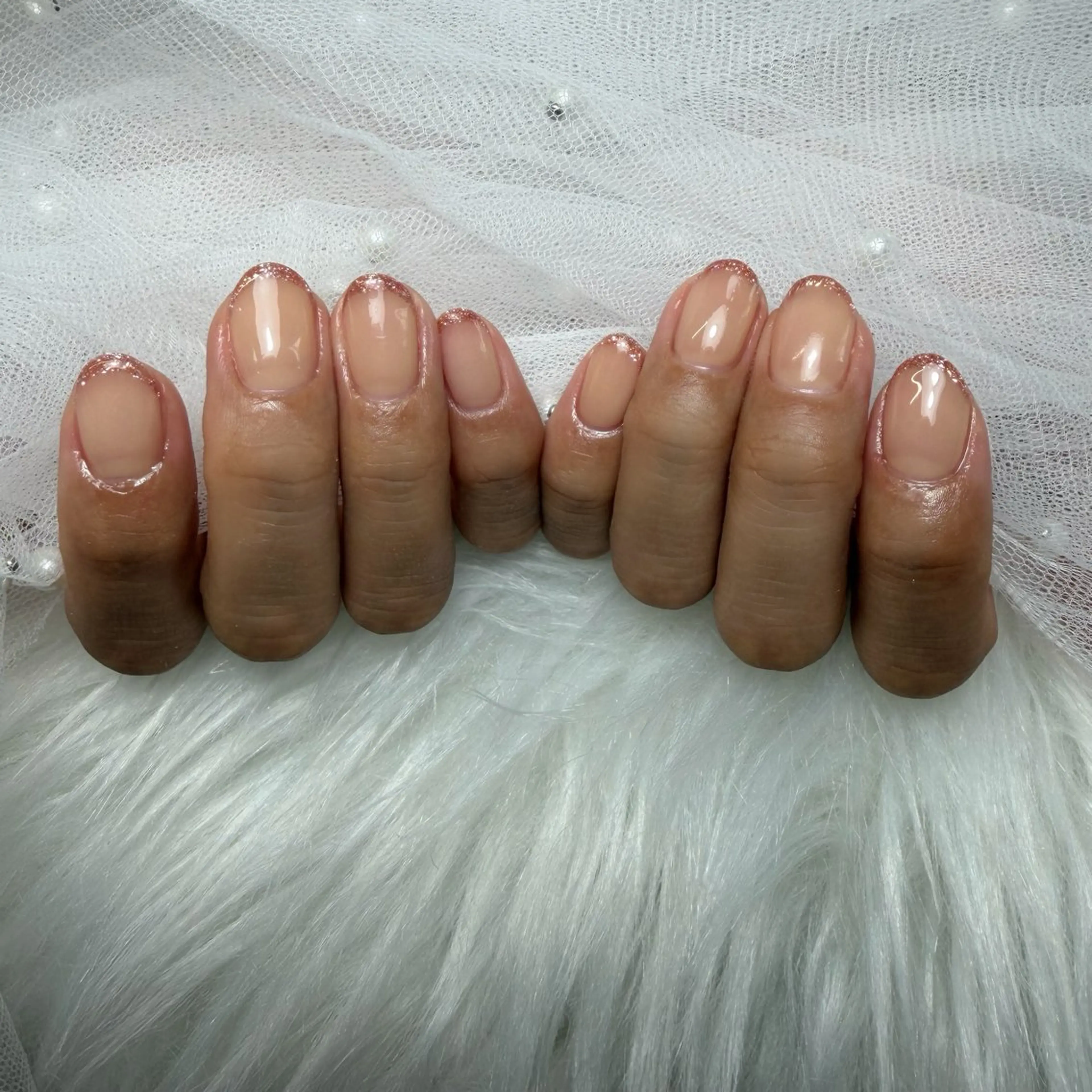 ネイル フレンチネイル ラメ(グリッター) 岸 麗佳のネイルデザイン