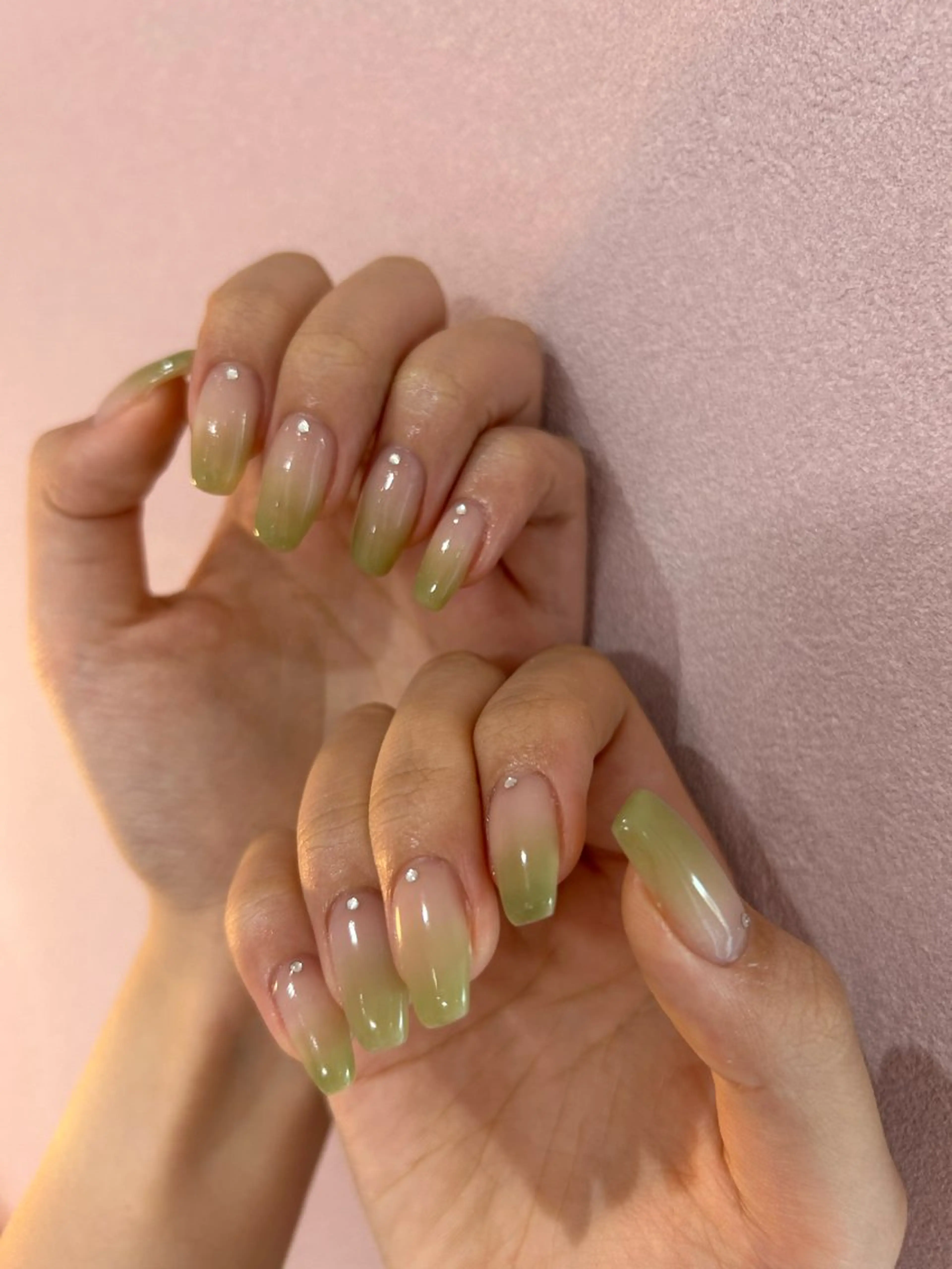 [オフ無し]グラデーション🖤の写真