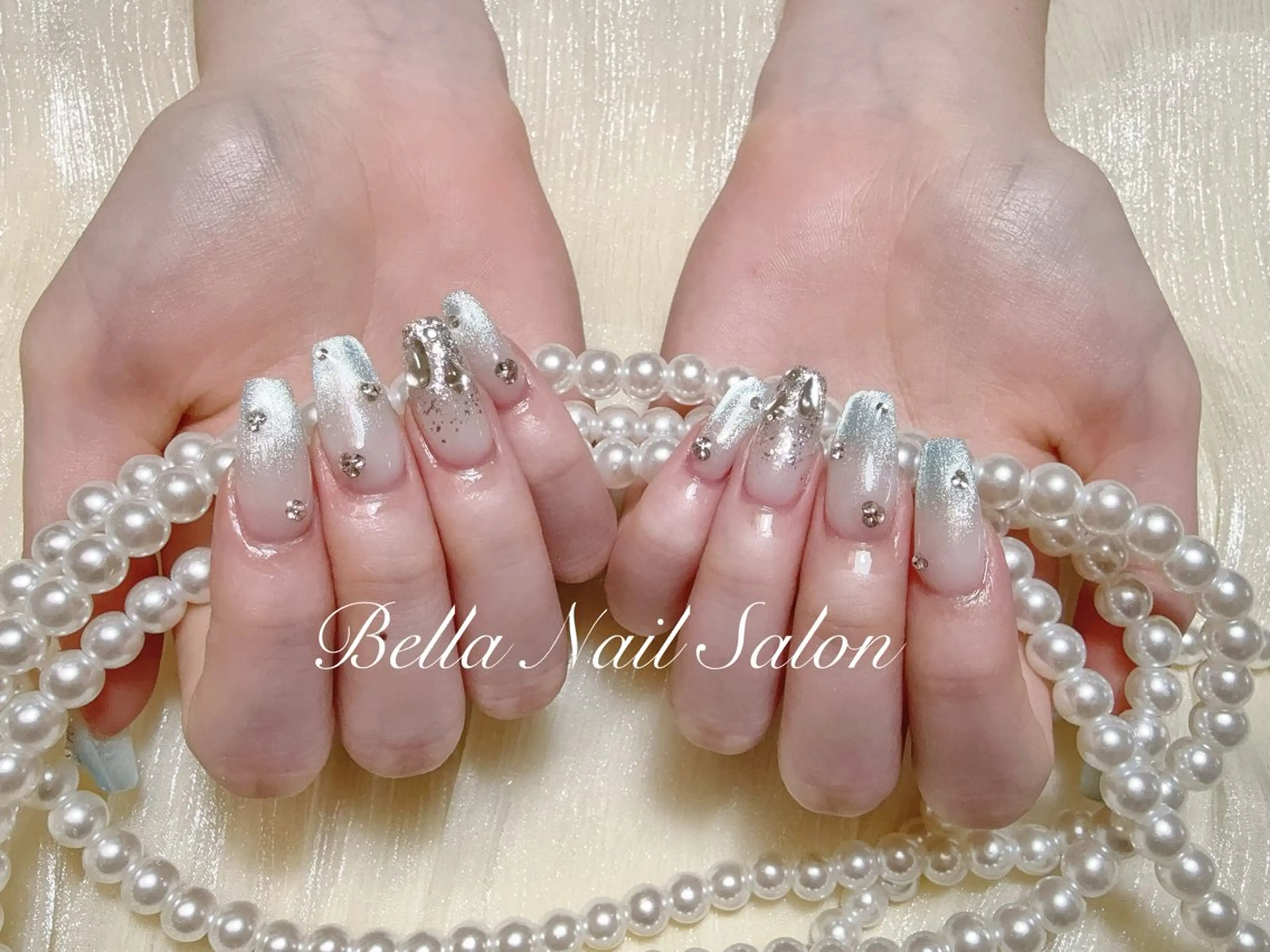 ネイル ハンドネイル Bella Nail Salonパラジェルのネイルデザイン