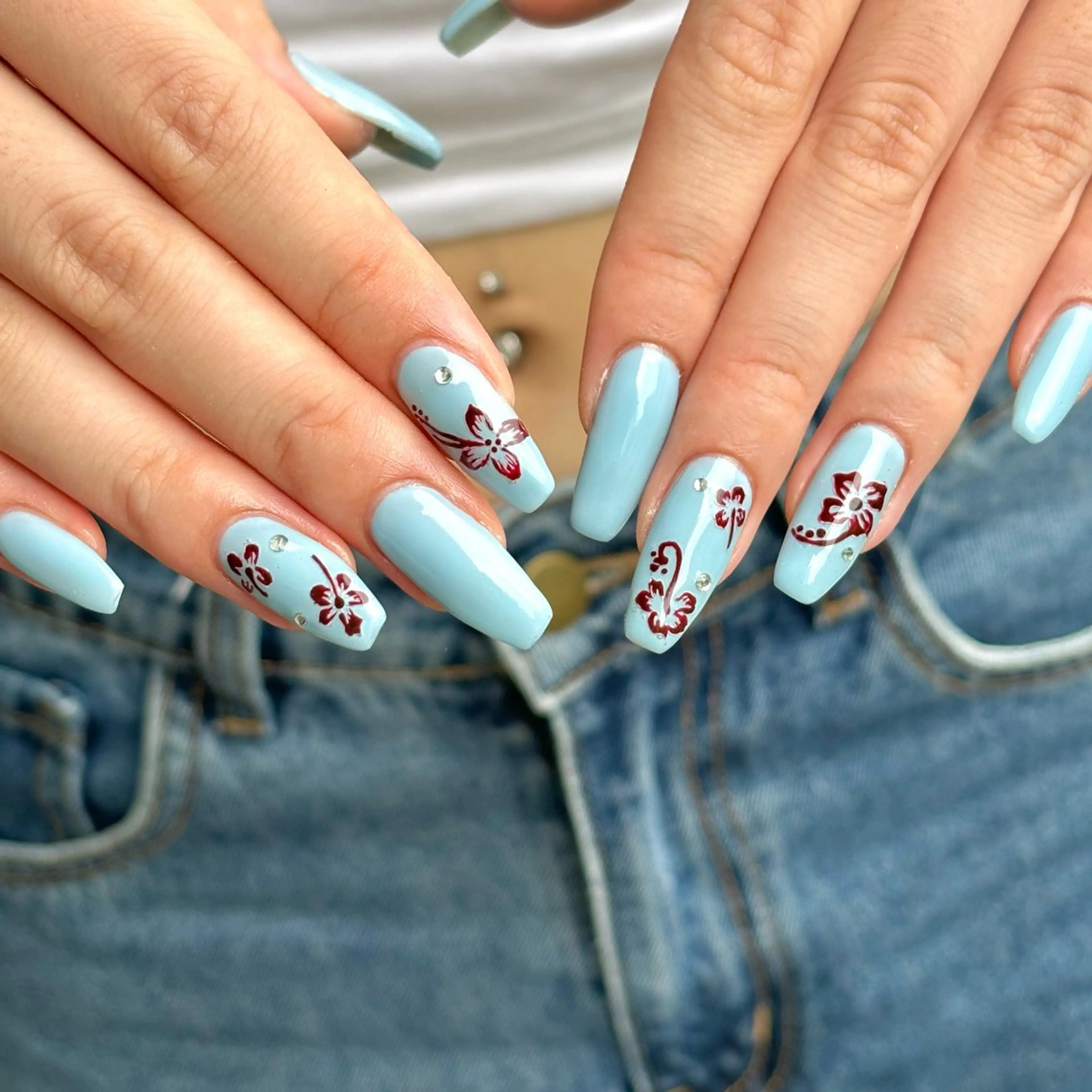 ネイル ハンドネイル Sii nail 🤍SAKIのネイルデザイン