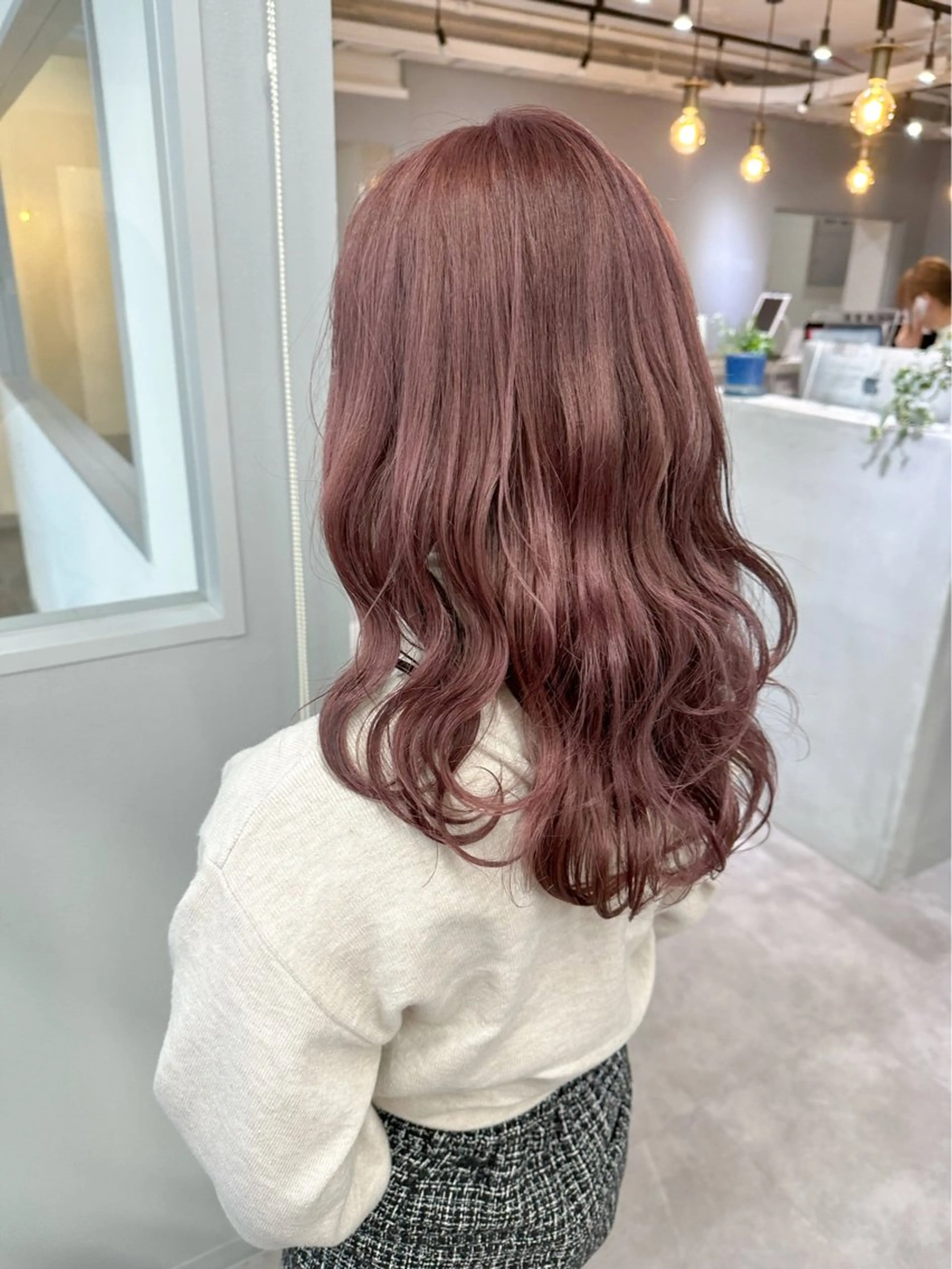 ミディアム カラー ヘアアレンジ cherir髪質改善 パーソナルカラー診断のヘアスタイル