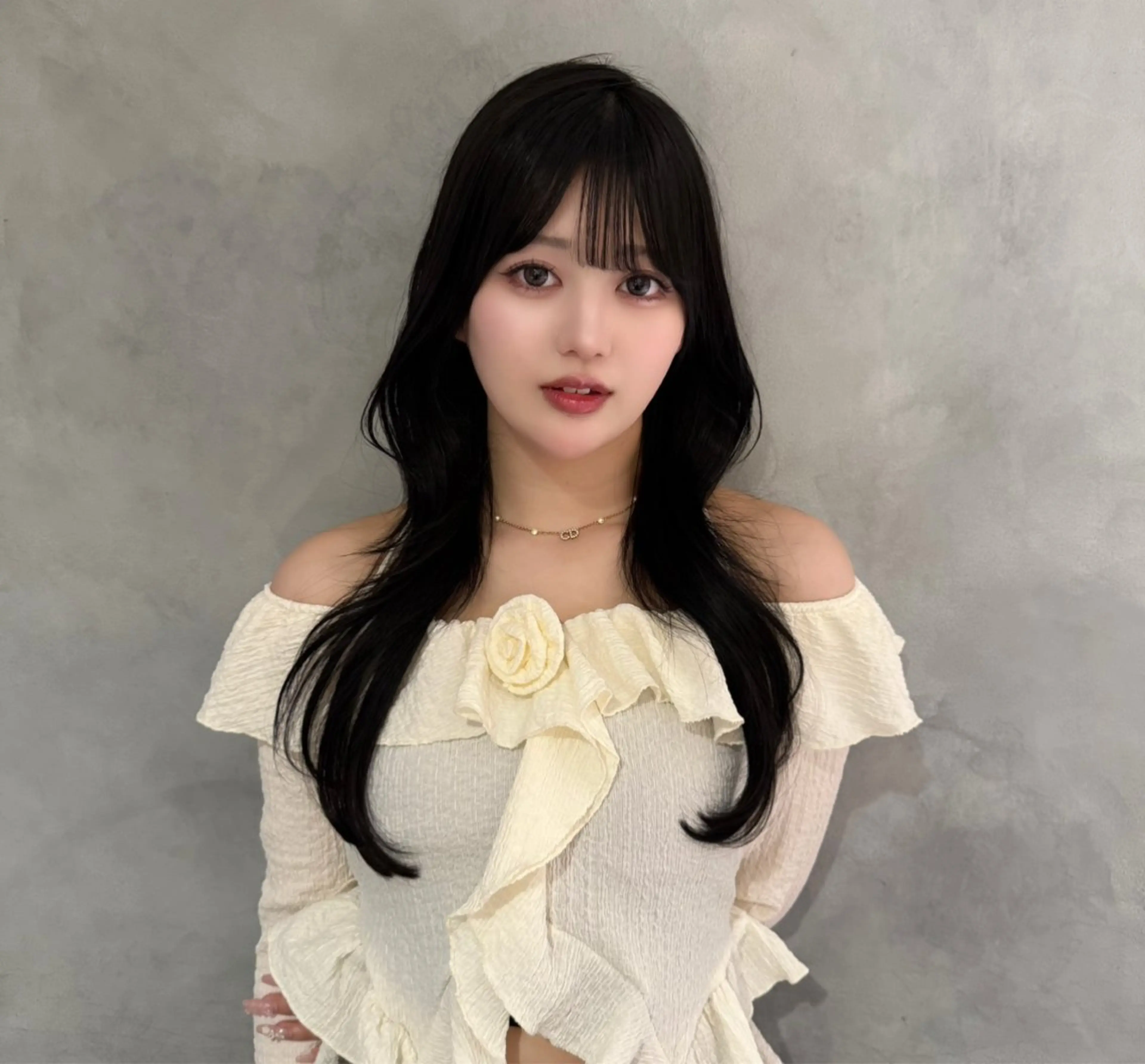 ロング カット ヘアカラー トリートメント 谷 亜澄のヘアスタイル