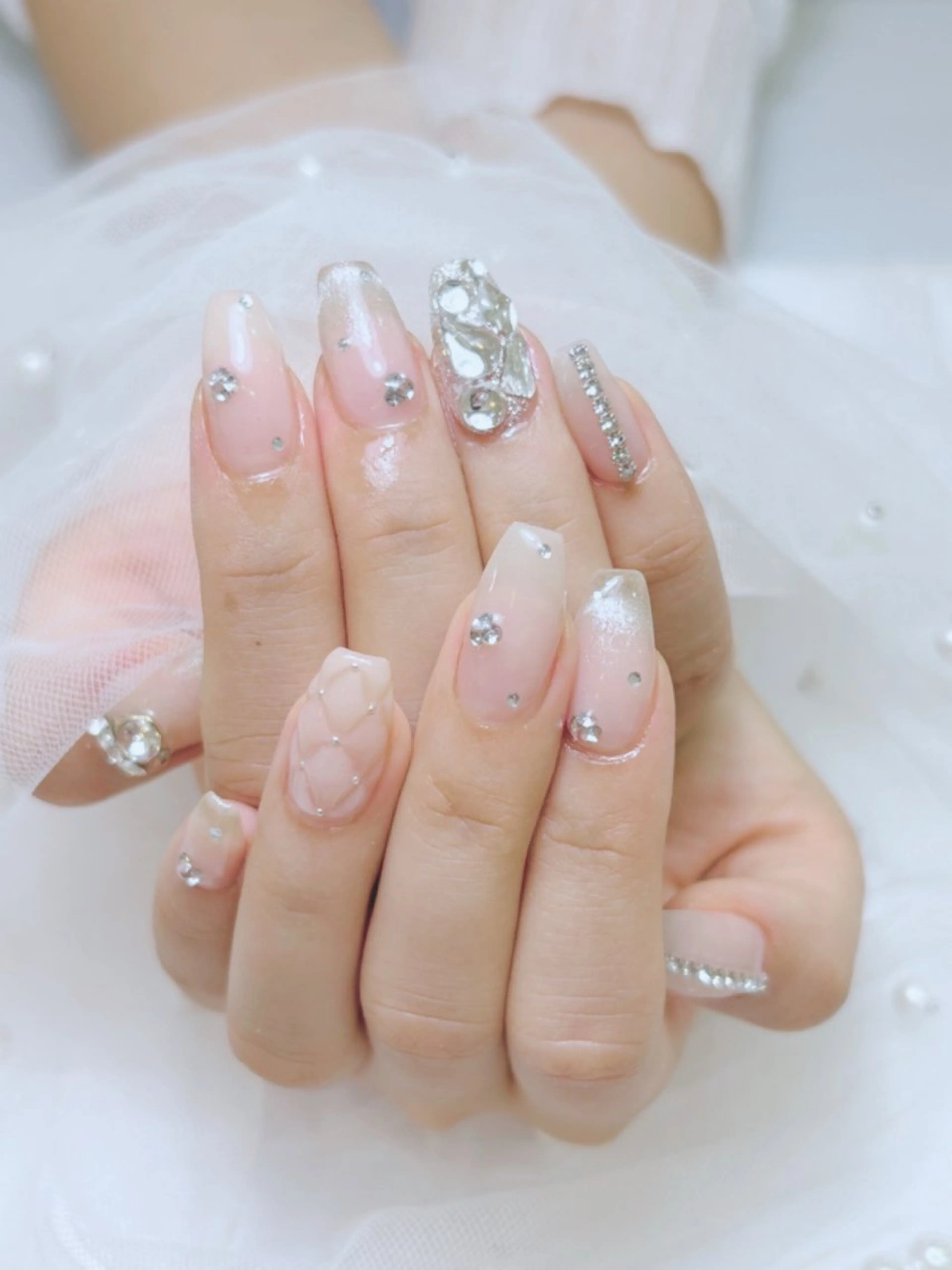 ネイル エルバイノリコ 岩下パラジェル取扱店のネイルデザイン